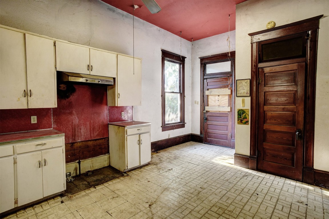 1005 Pecan Street , Bastrop, TX, 78602 | 3077660 | Realty Texas LLC