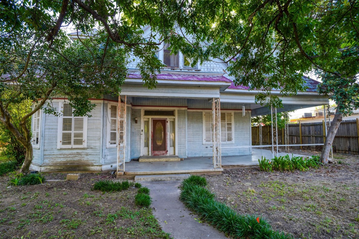 1005 Pecan Street , Bastrop, TX, 78602 | 3077660 | Realty Texas LLC