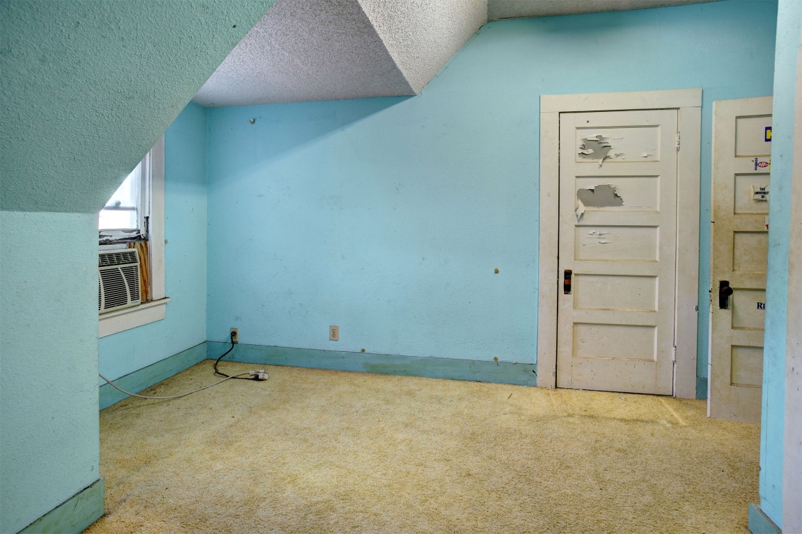 1005 Pecan Street , Bastrop, TX, 78602 | 3077660 | Realty Texas LLC