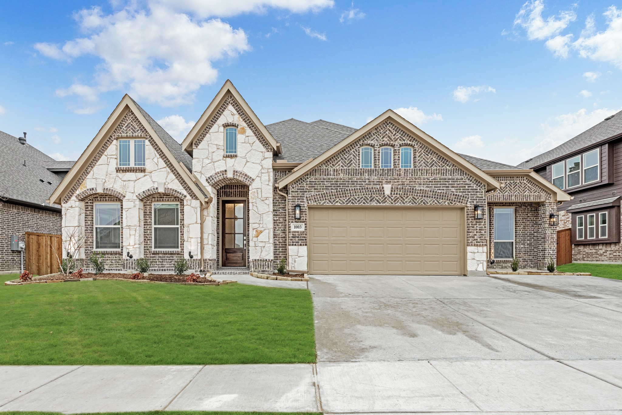 1003 Emerald Trace Drive , Justin, TX, 76247 | 20725763 | Realty Texas LLC