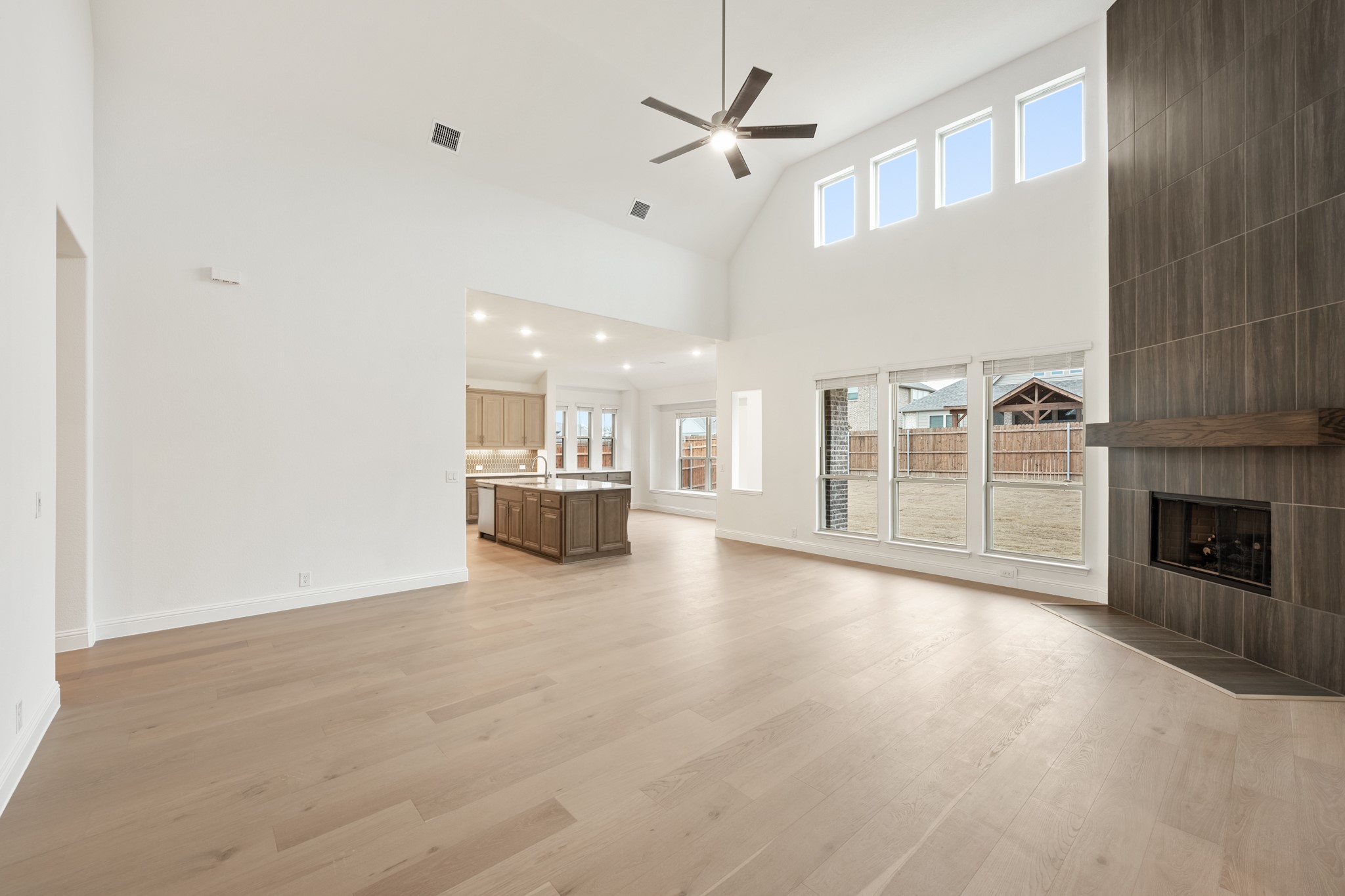 1003 Emerald Trace Drive , Justin, TX, 76247 | 20725763 | Realty Texas LLC