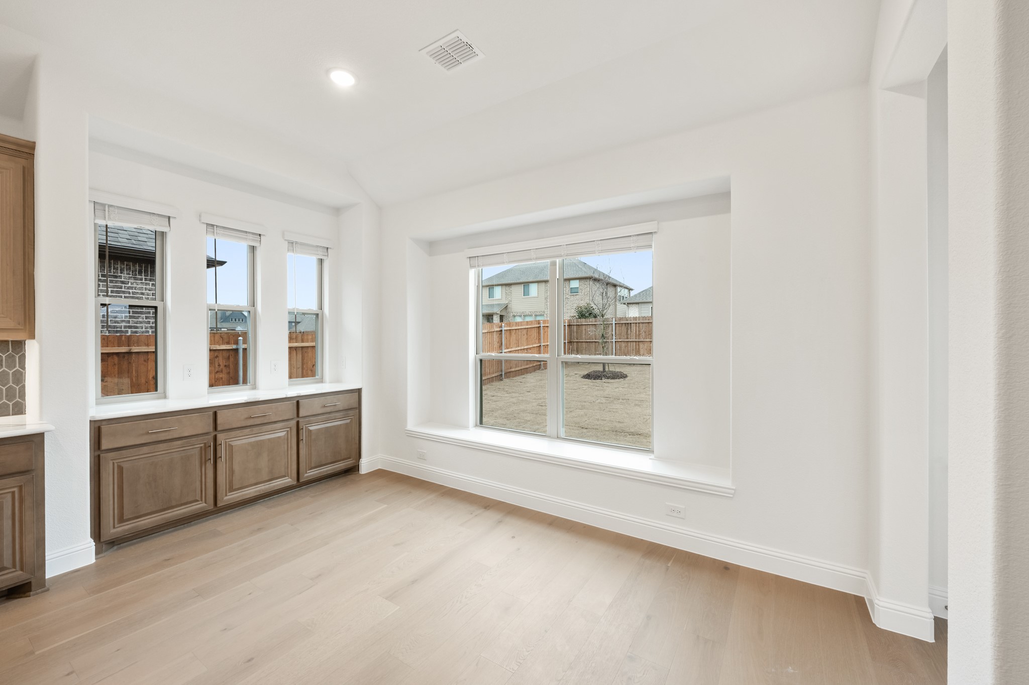 1003 Emerald Trace Drive , Justin, TX, 76247 | 20725763 | Realty Texas LLC