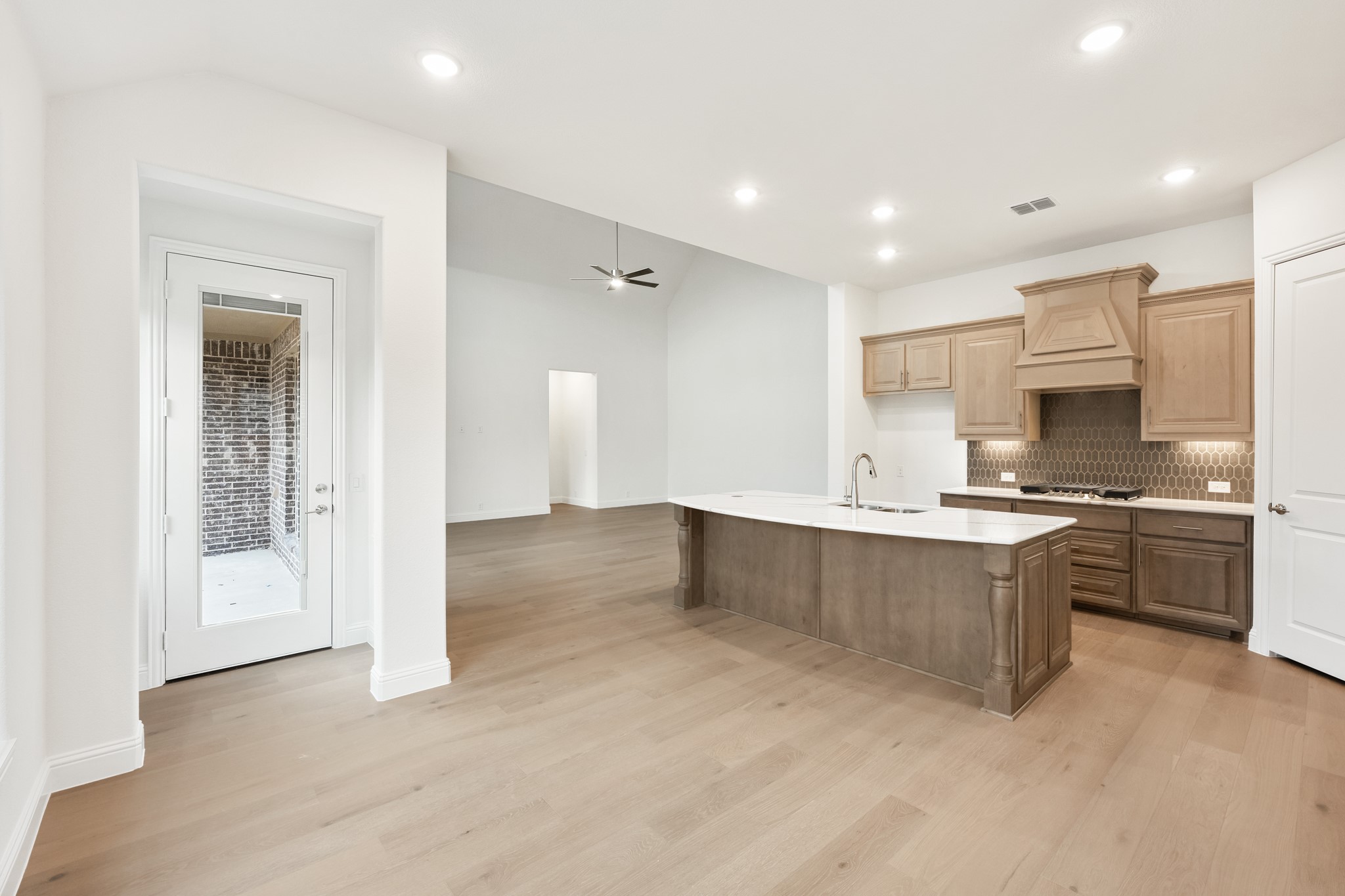 1003 Emerald Trace Drive , Justin, TX, 76247 | 20725763 | Realty Texas LLC