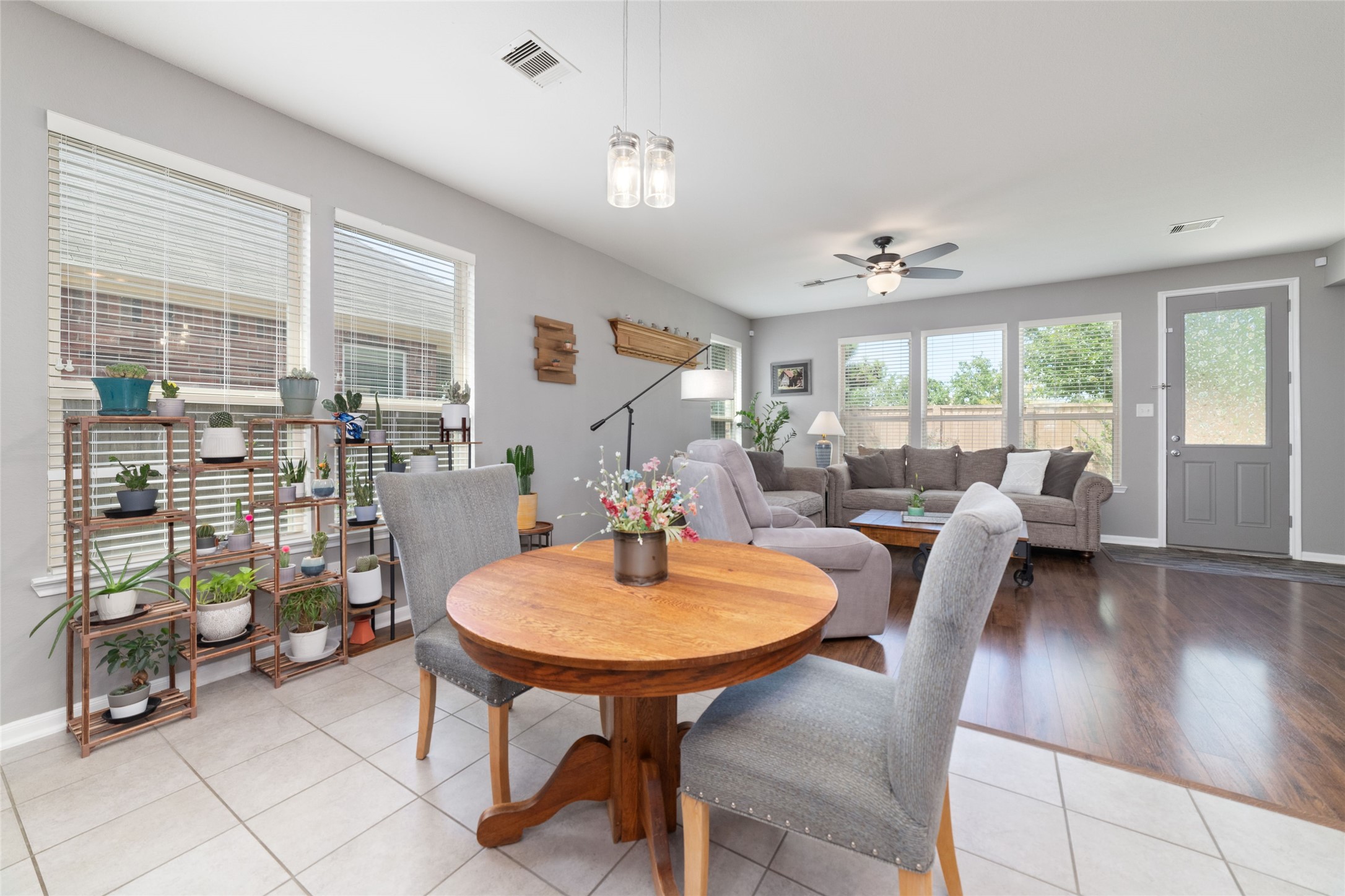 2807 Old Railroad Street , Katy, TX, 77493 | 58072251 | Realty Texas LLC