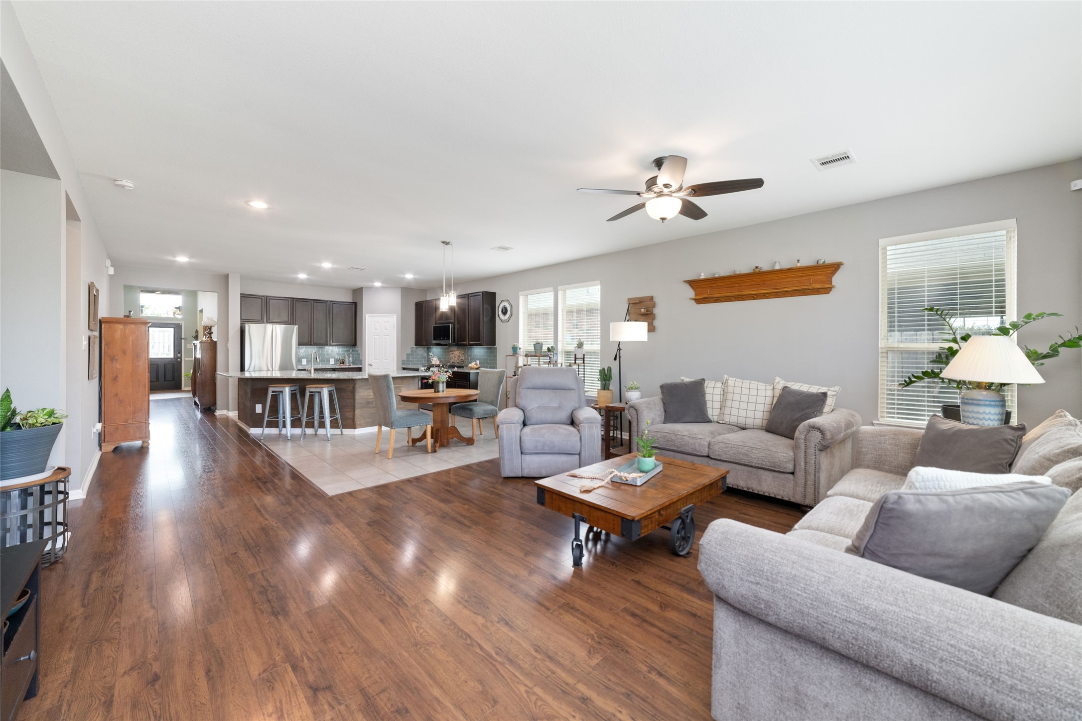2807 Old Railroad Street , Katy, TX, 77493 | 58072251 | Realty Texas LLC
