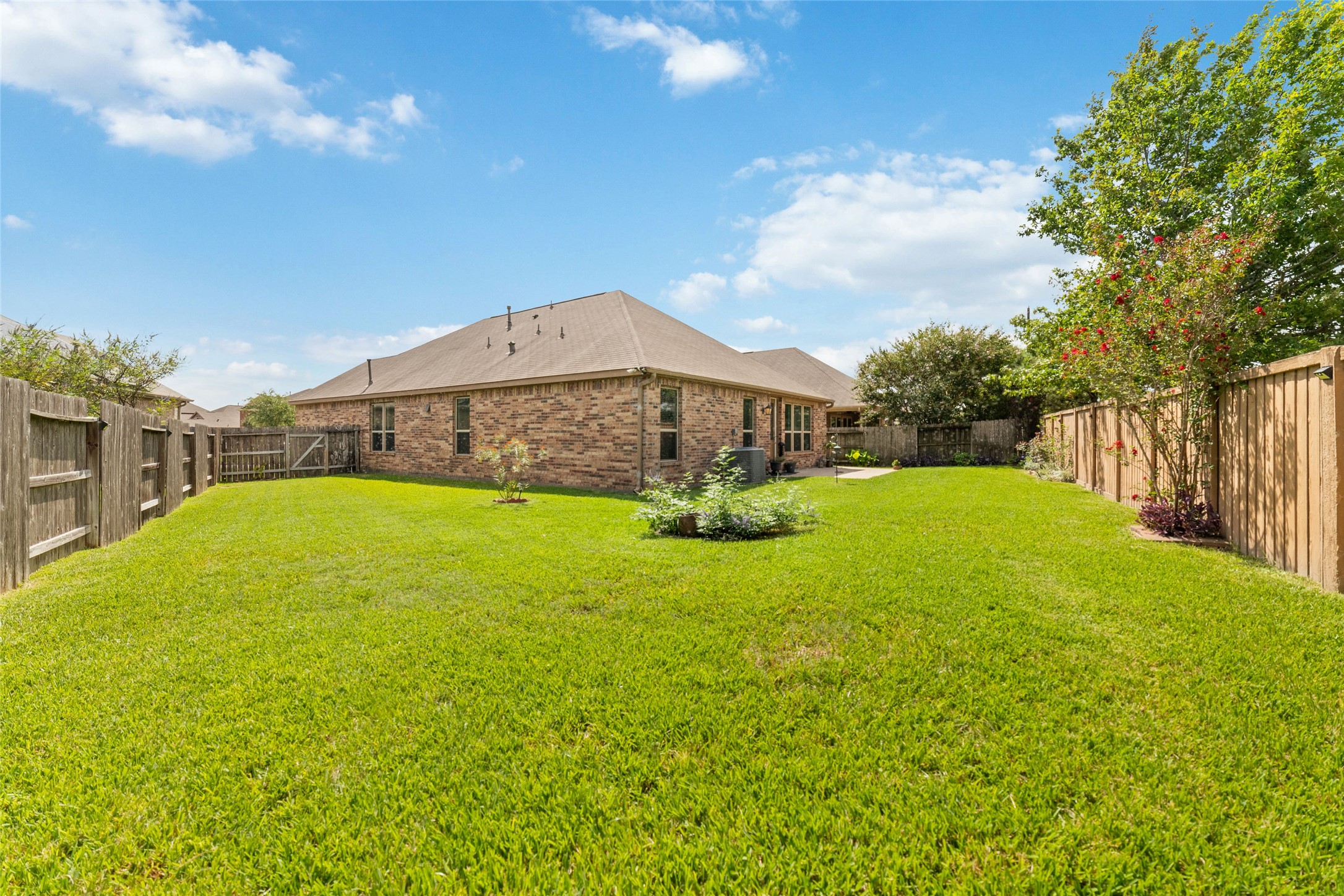 2807 Old Railroad Street , Katy, TX, 77493 | 58072251 | Realty Texas LLC