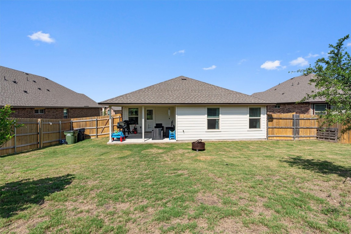 125 Cinnamon Loop , Burnet, TX, 78611 | 7173271 | Realty Texas LLC