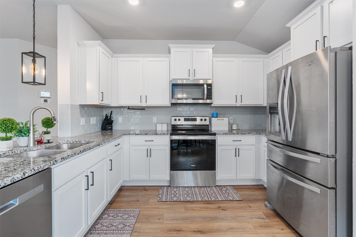 125 Cinnamon Loop , Burnet, TX, 78611 | 7173271 | Realty Texas LLC