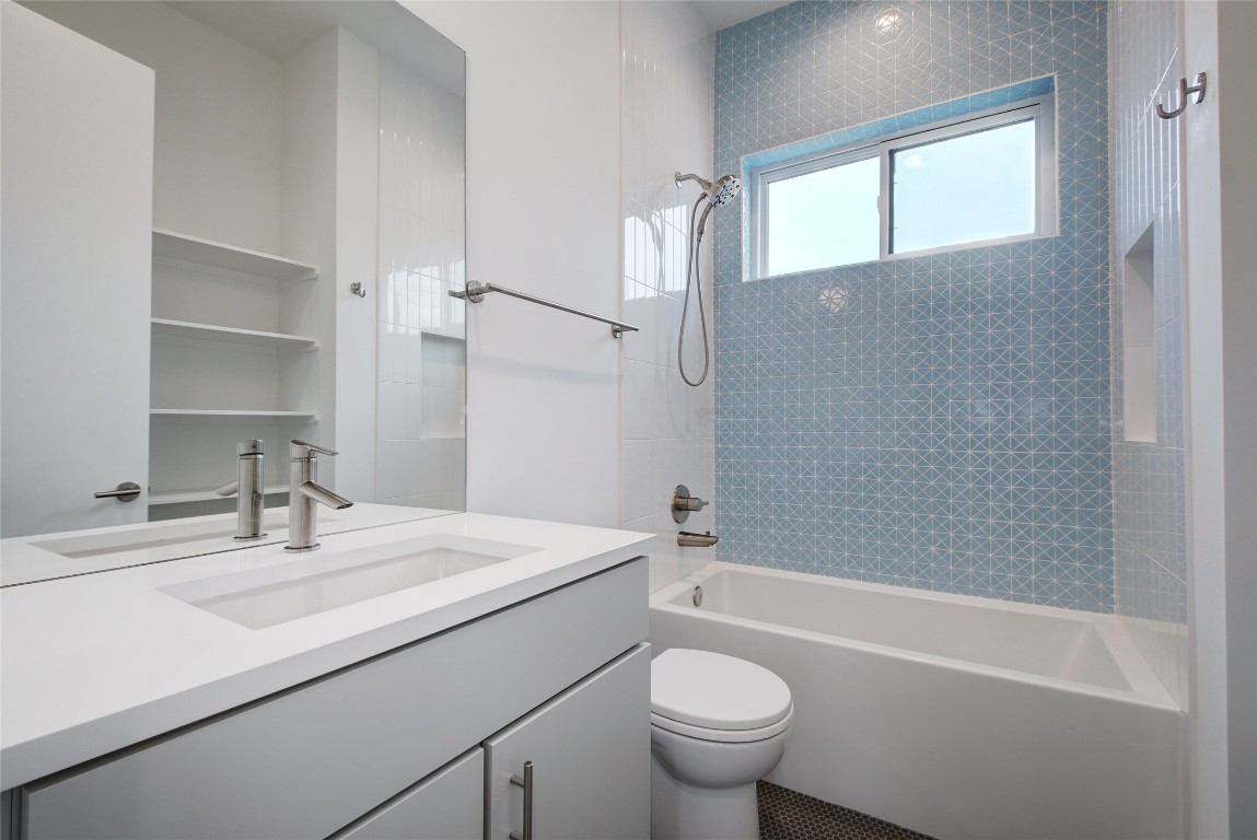6020 Springdale 3 , Austin, TX, 78723 | 2821438 | Realty Texas LLC