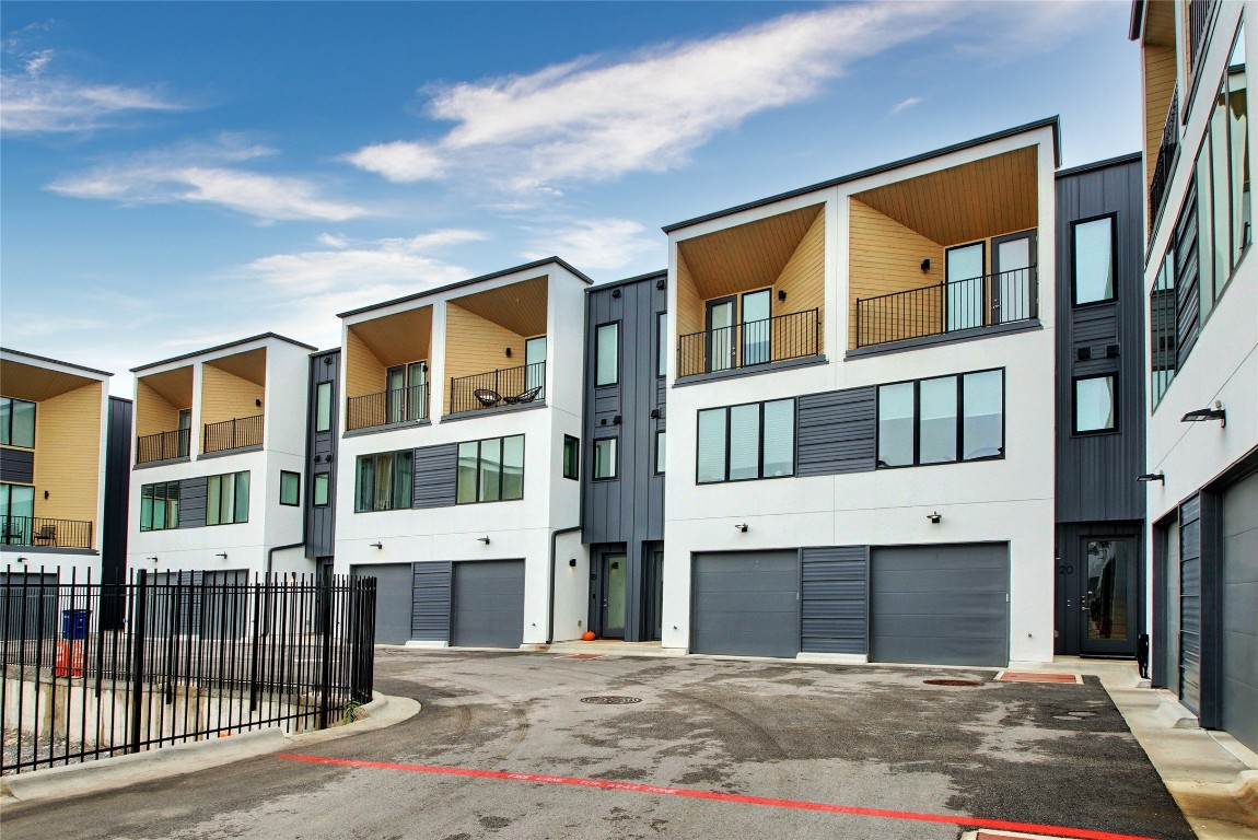 6020 Springdale 3 , Austin, TX, 78723 | 2821438 | Realty Texas LLC