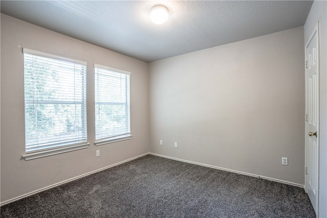 2301 Melissa Oaks , Austin, TX, 78744 | 8349076 | Realty Texas LLC