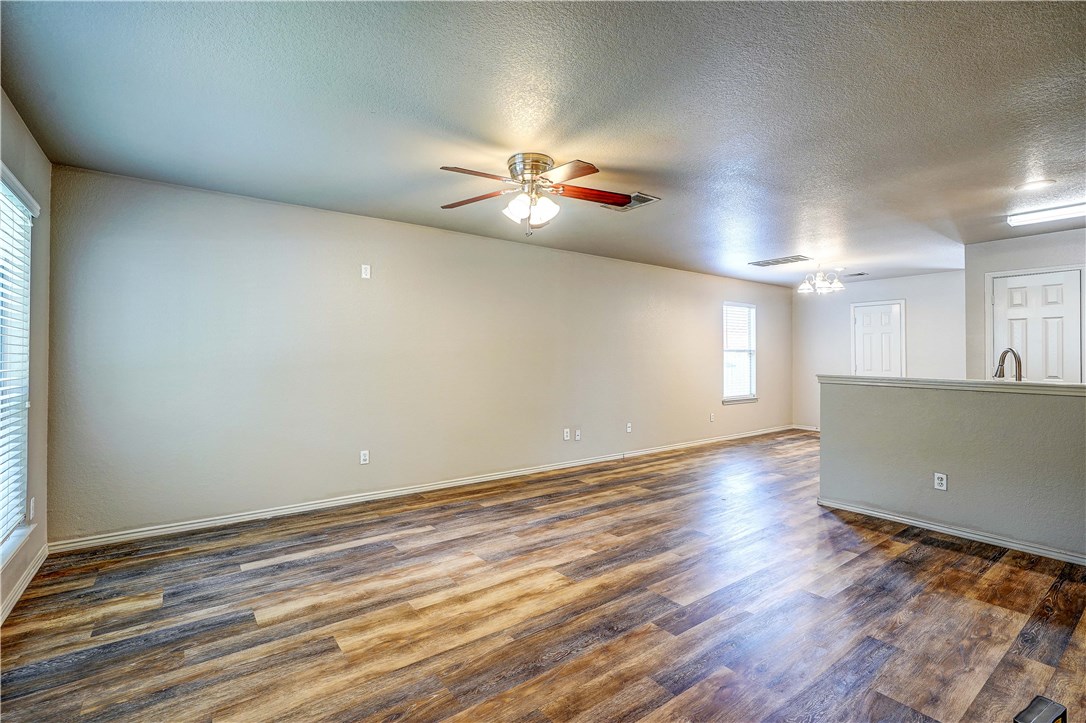2301 Melissa Oaks , Austin, TX, 78744 | 8349076 | Realty Texas LLC