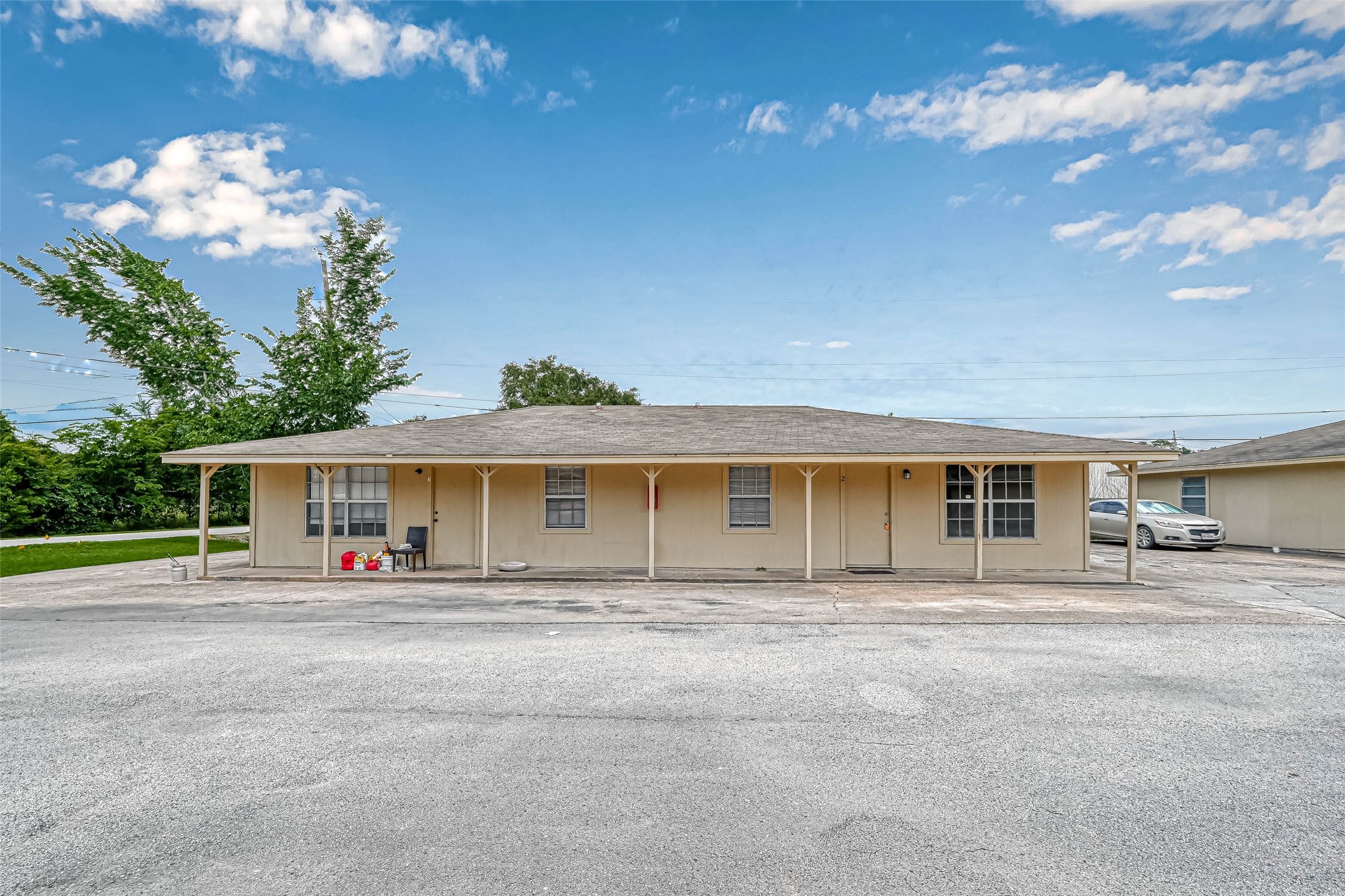 8430 Roundrock Drive 8 , Houston, TX, 77049 | 31958091 | Realty Texas LLC