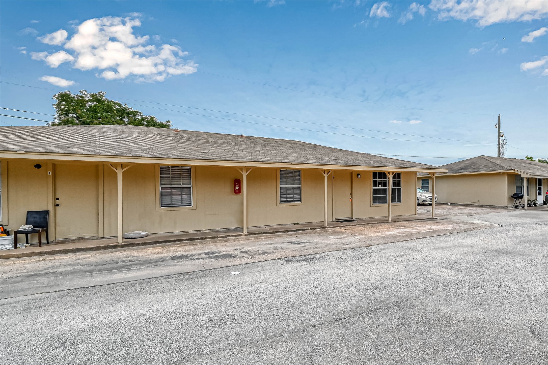 8430 Roundrock Drive 8 , Houston, TX, 77049 | 31958091 | Realty Texas LLC