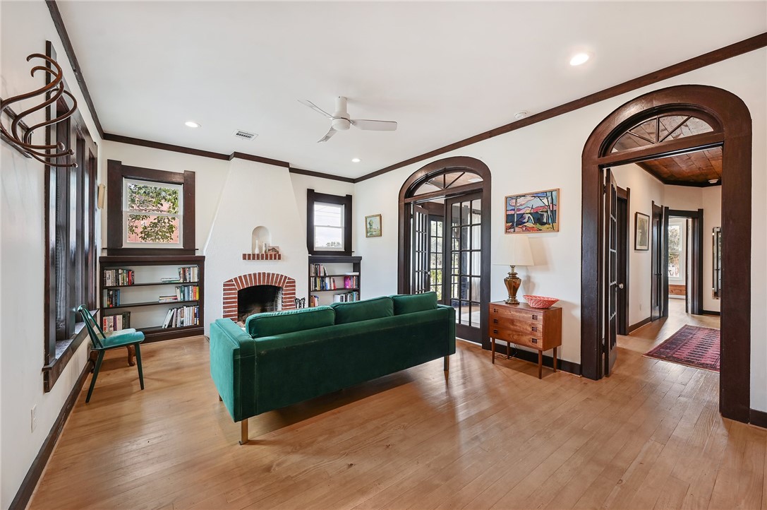 715 E 31st Street , Bryan, TX, 77803 | 24013667 | Realty Texas LLC