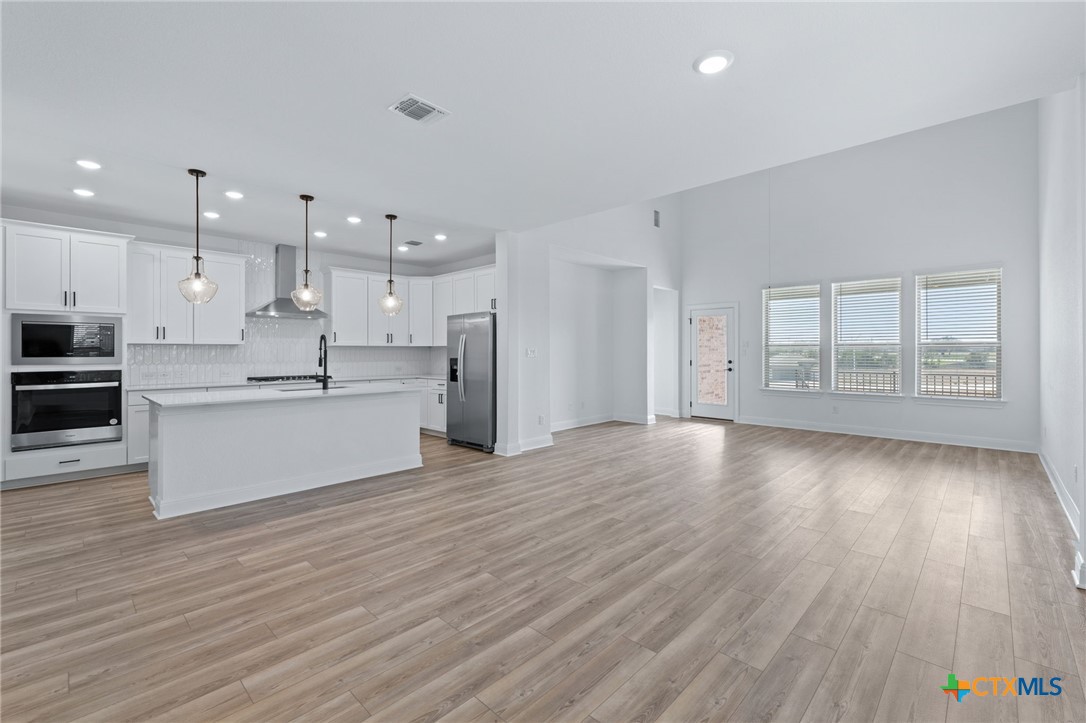 105 Raleigh Drive , Georgetown, TX, 78633 | 557355 | Realty Texas LLC