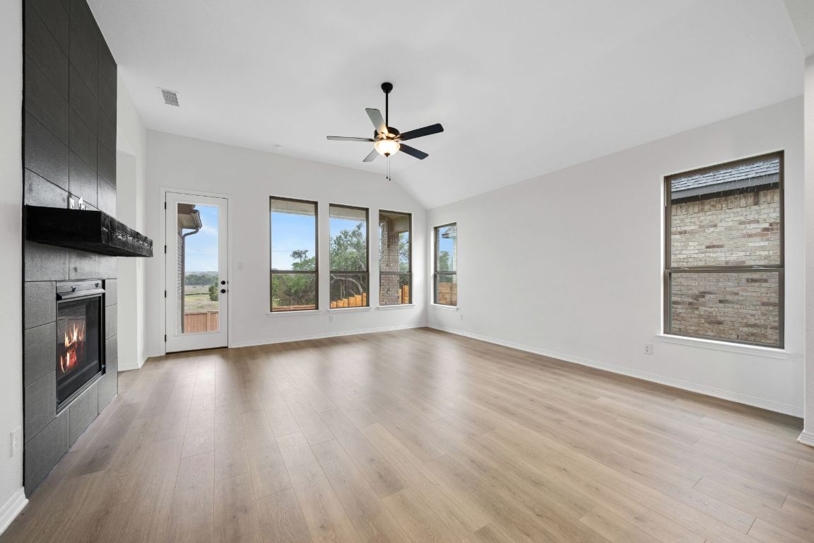 537 Raleigh Drive , Georgetown, TX, 78633 | 5914831 | Realty Texas LLC
