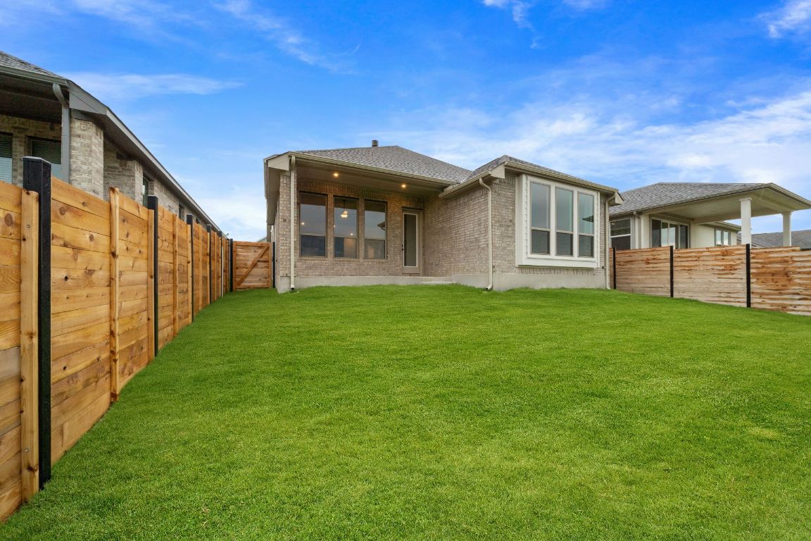 537 Raleigh Drive , Georgetown, TX, 78633 | 5914831 | Realty Texas LLC