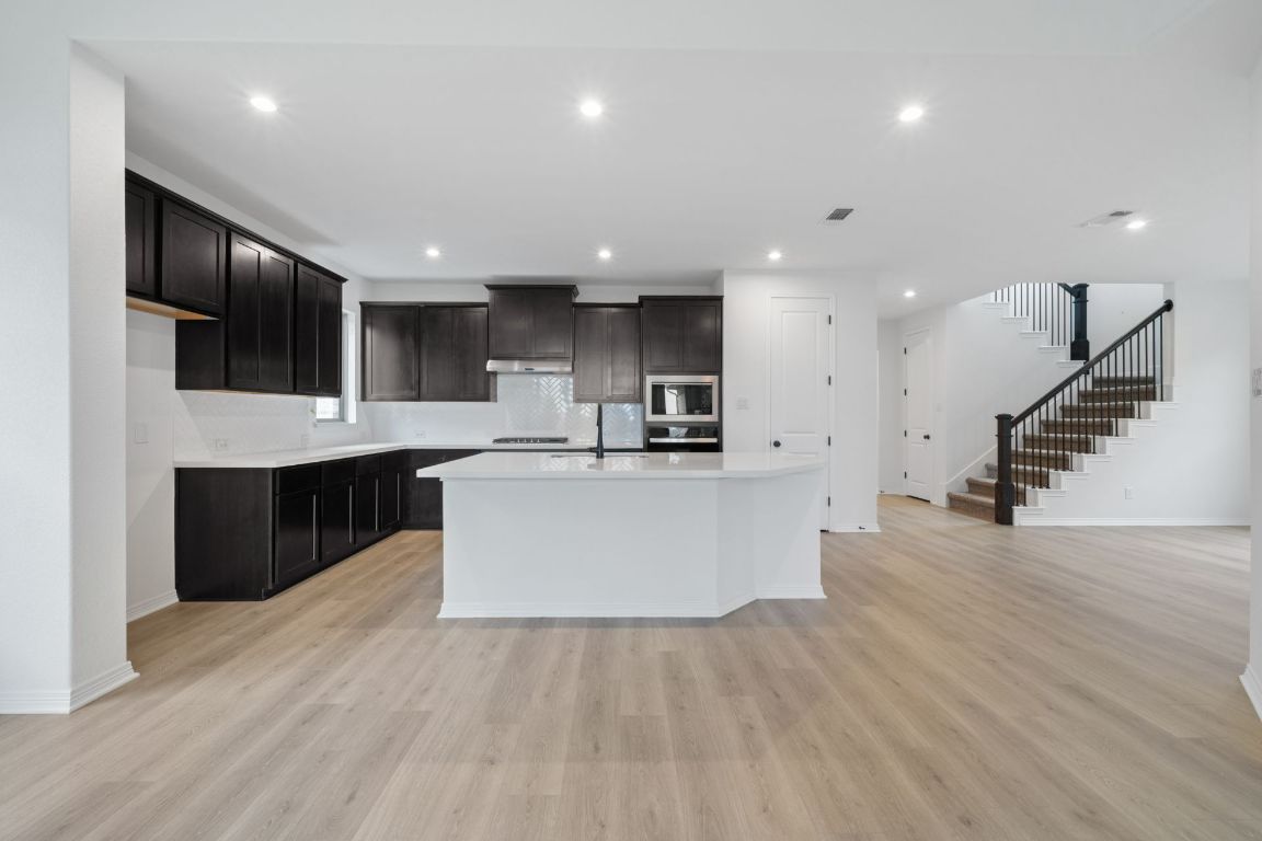 537 Raleigh Drive , Georgetown, TX, 78633 | 5914831 | Realty Texas LLC