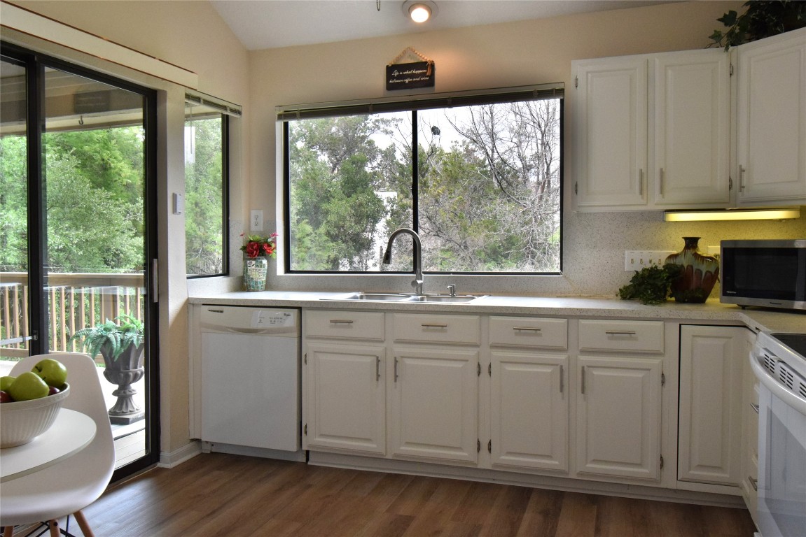 1105 Lohmans Crossing Road , Lakeway, TX, 78734 | 8298684 | Realty Texas LLC