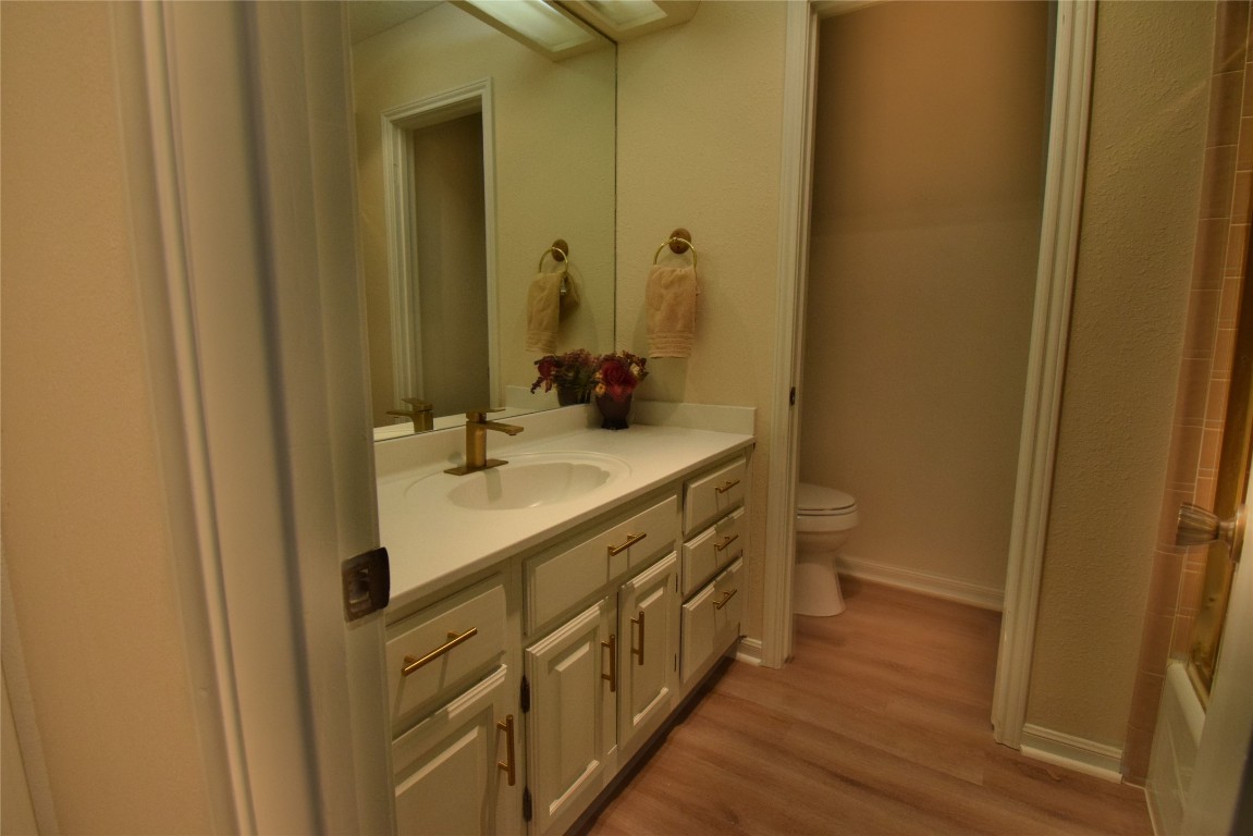 1105 Lohmans Crossing Road , Lakeway, TX, 78734 | 8298684 | Realty Texas LLC