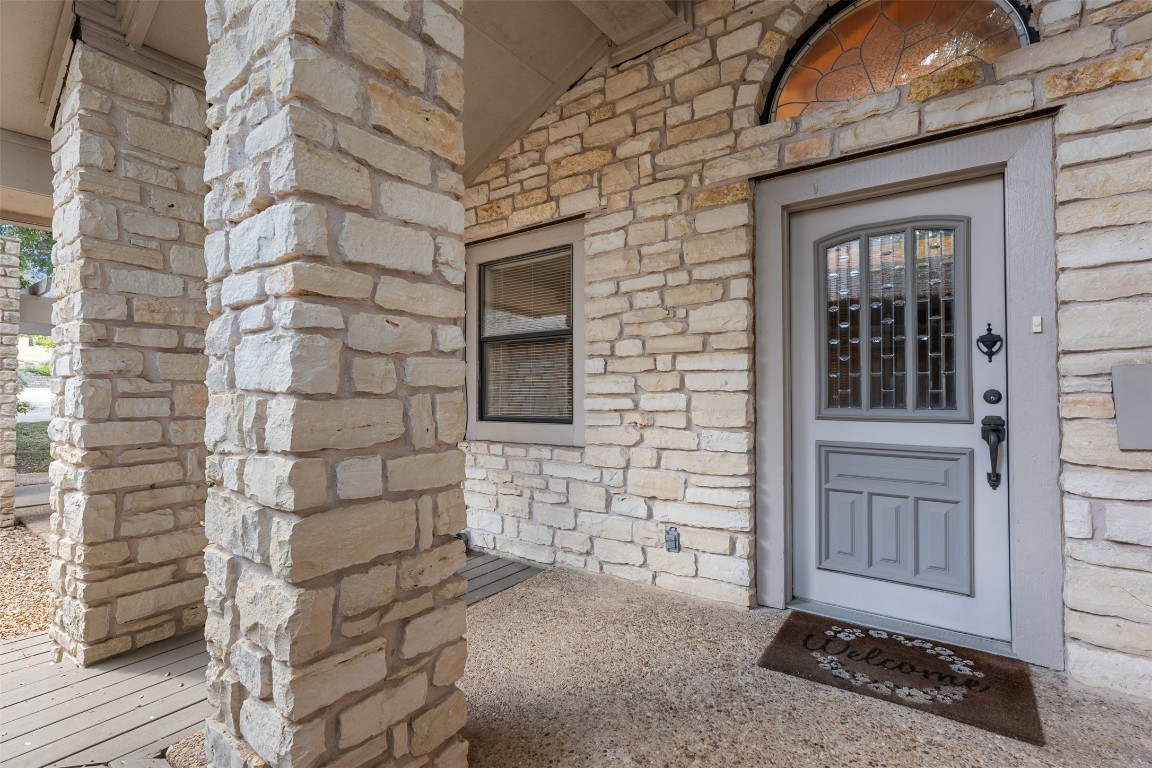 1105 Lohmans Crossing Road , Lakeway, TX, 78734 | 8298684 | Realty Texas LLC