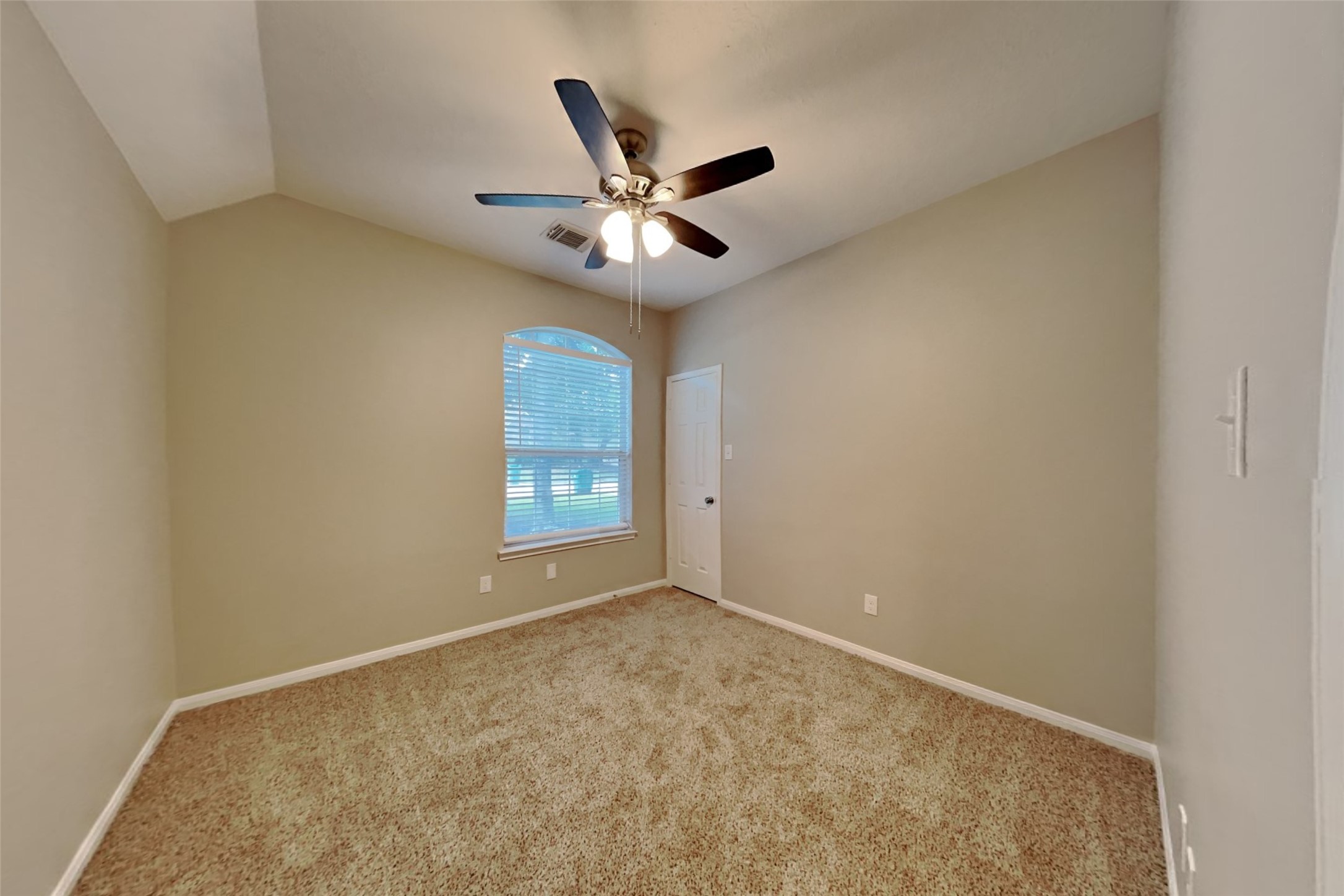 86 N Misty Dawn Drive , Conroe, TX, 77385 | 60862148 | Realty Texas LLC