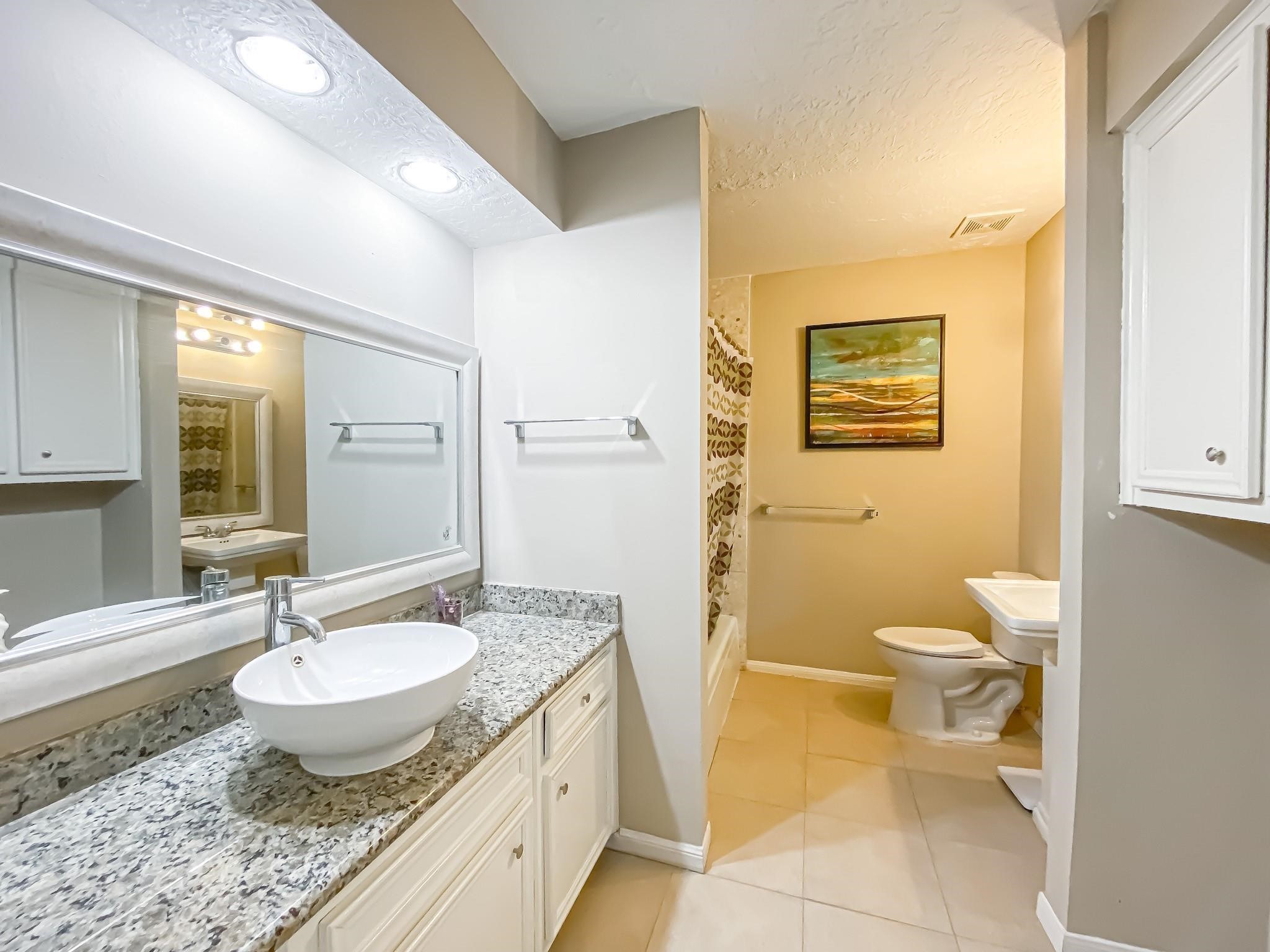 10718 Boardwalk Street , Houston, TX, 77042 | 82459505 | Realty Texas LLC