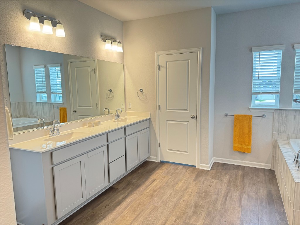 3000 Chisholm Trail Road 76 , Round Rock, TX, 78681 | 9991432 | Realty Texas LLC