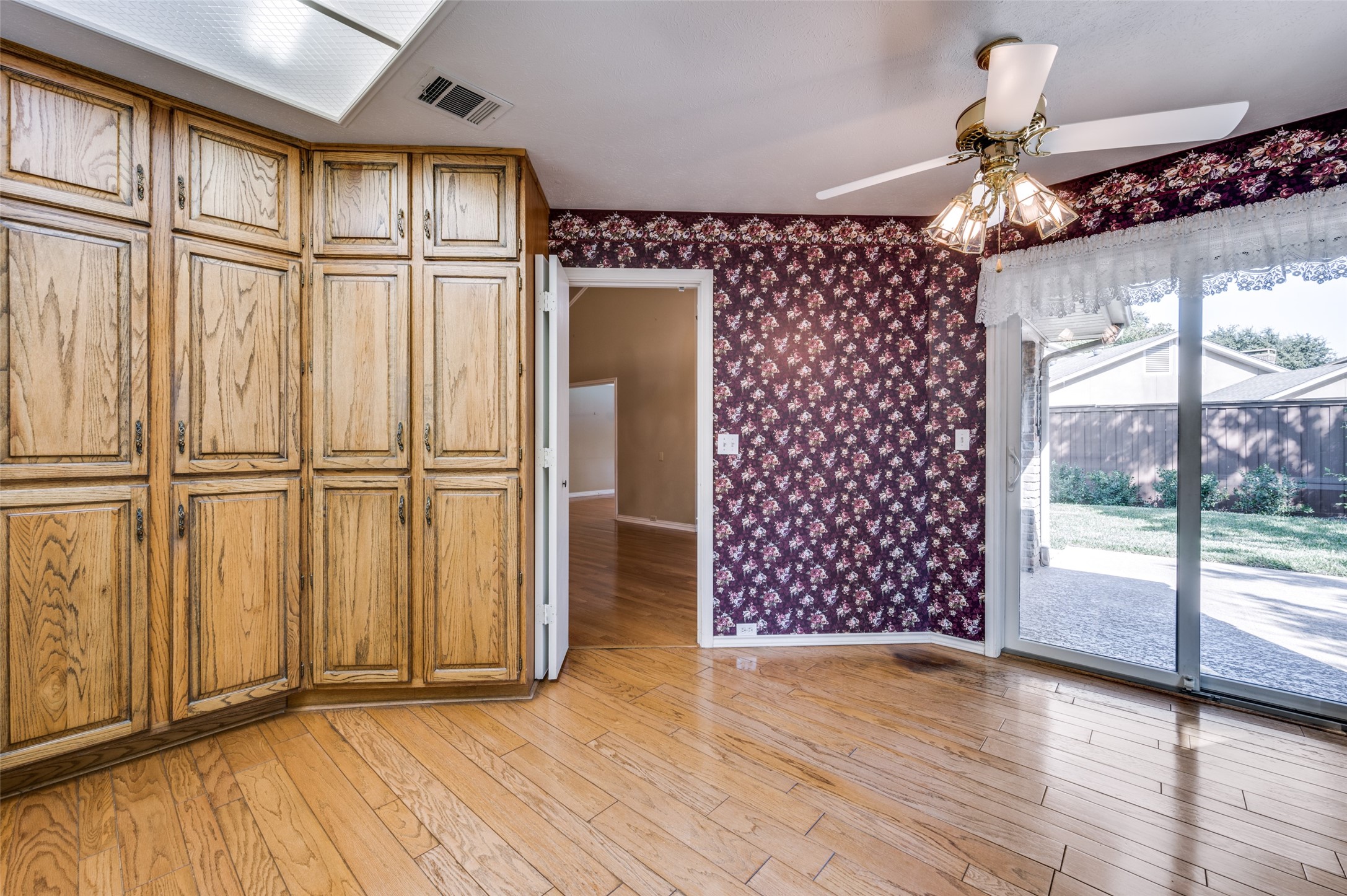 4025 Winter Park Lane , Addison, TX, 75001 | 20735856 | Realty Texas LLC