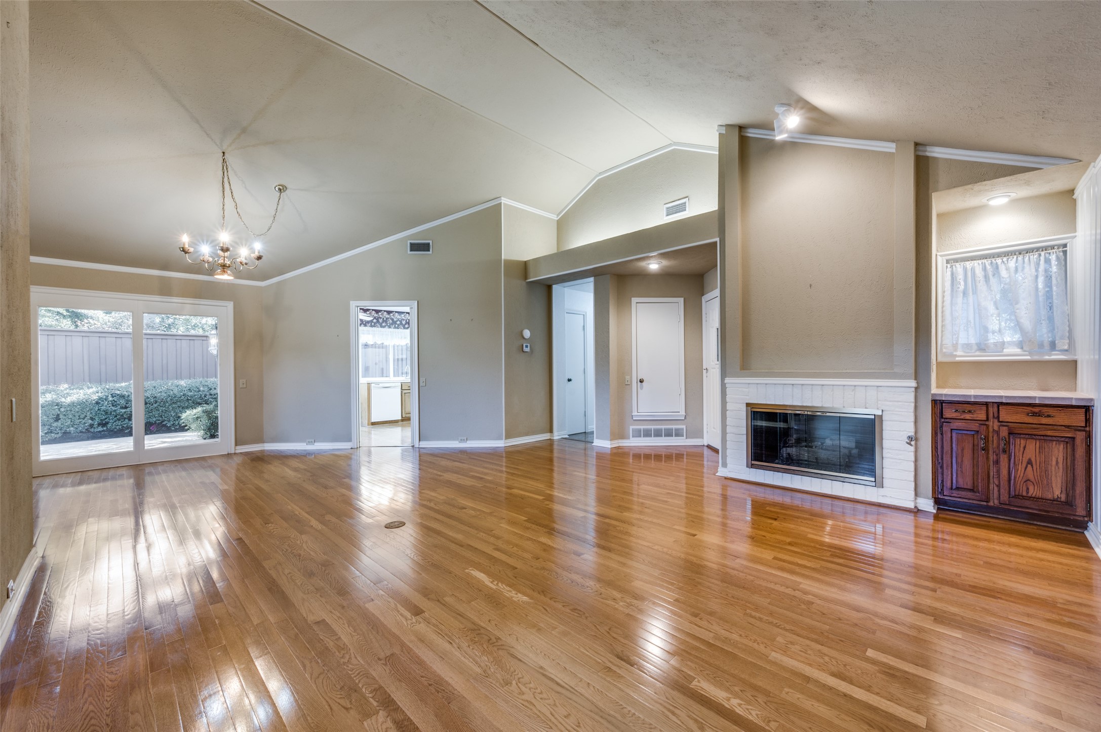 4025 Winter Park Lane , Addison, TX, 75001 | 20735856 | Realty Texas LLC