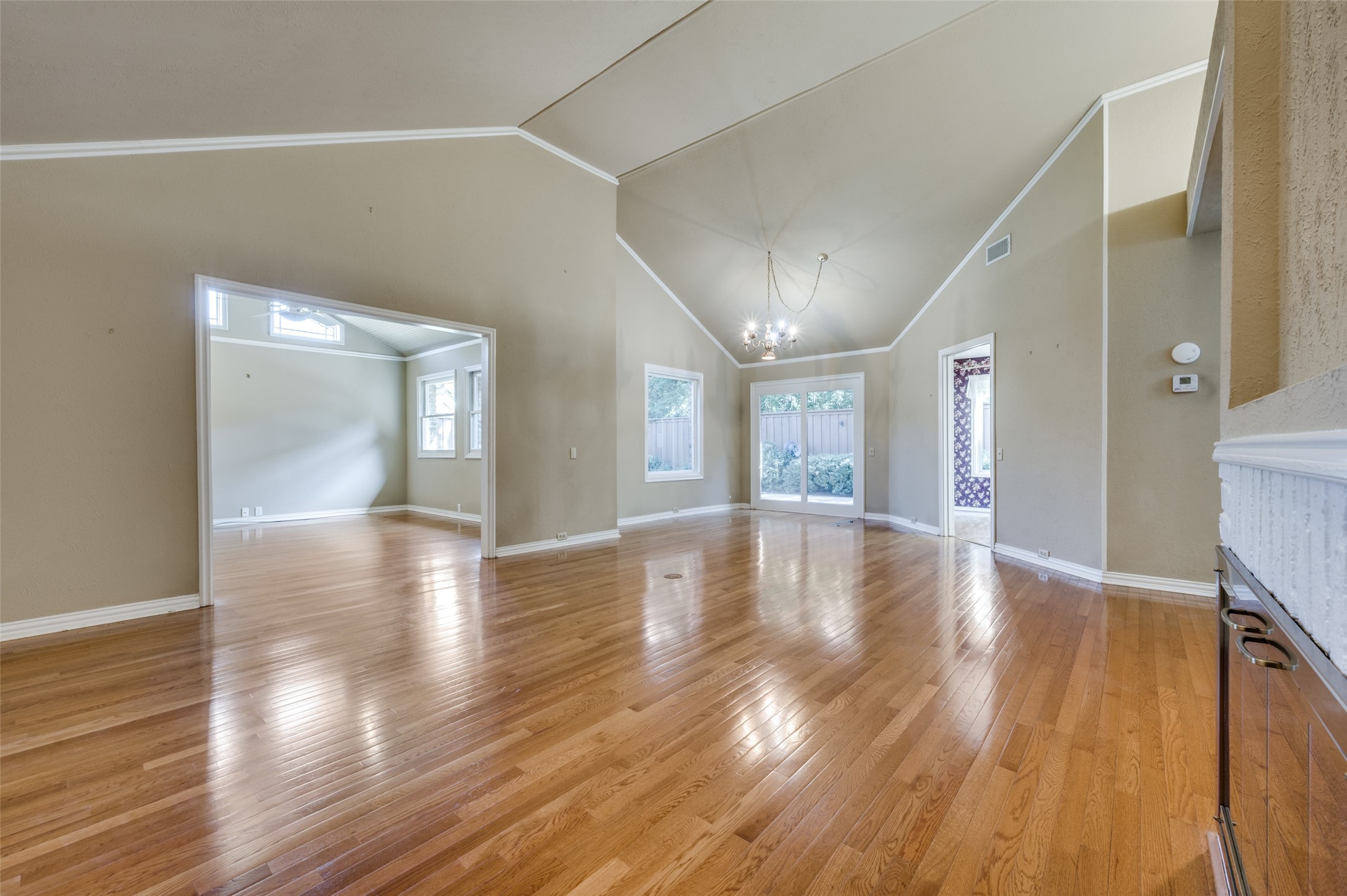 4025 Winter Park Lane , Addison, TX, 75001 | 20735856 | Realty Texas LLC