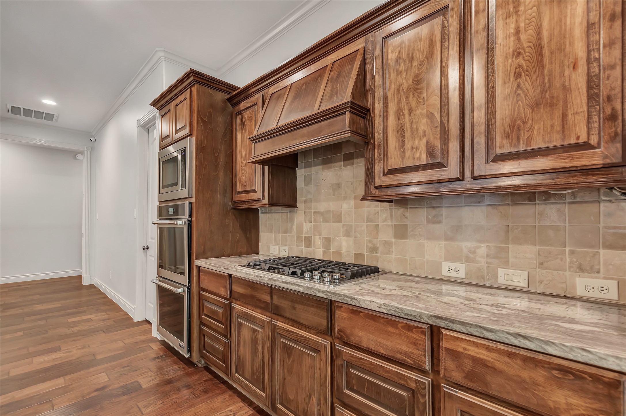 1314 Royal Sands Lane , Kingwood, TX, 77345 | 28604875 | Realty Texas LLC