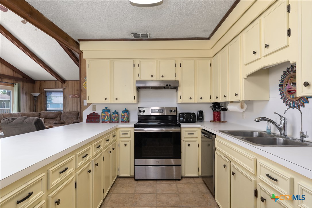 1213 Port South Drive , Port Mansfield, TX, 78598 | 557890 | Realty Texas LLC