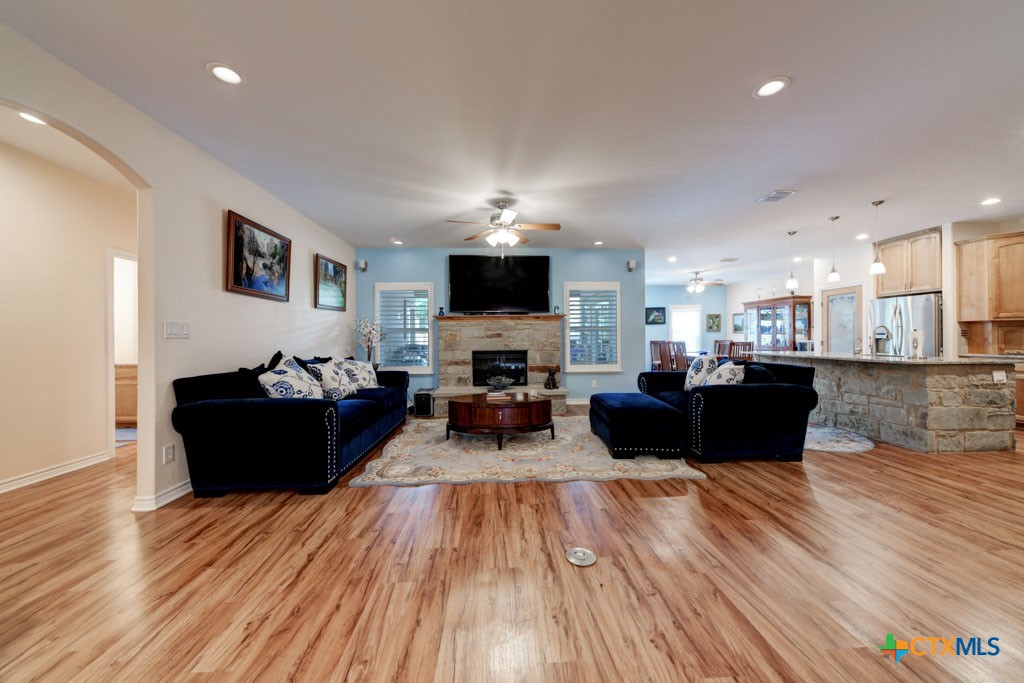 861 Rutherford , Fischer, TX, 78623 | 557397 | Realty Texas LLC