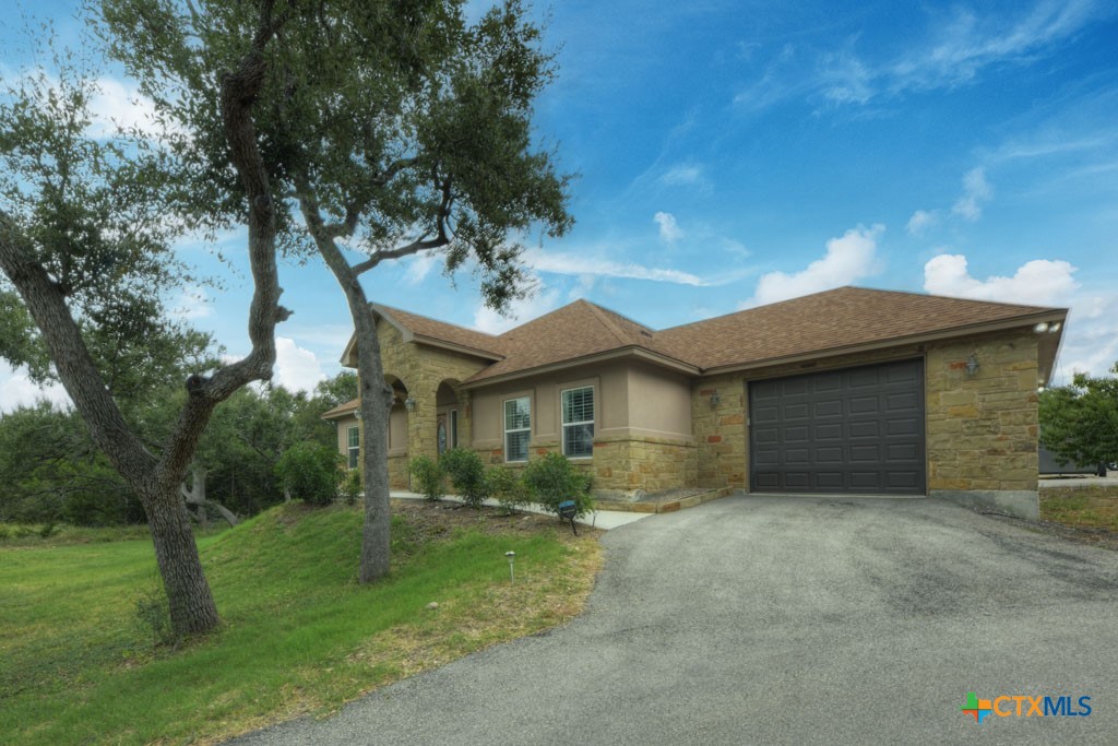 861 Rutherford , Fischer, TX, 78623 | 557397 | Realty Texas LLC