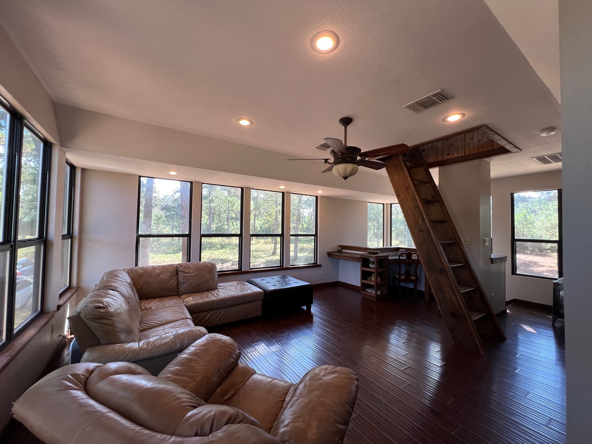 1091 Reese Lane , Columbus, TX, 78934 | 55168605 | Realty Texas LLC