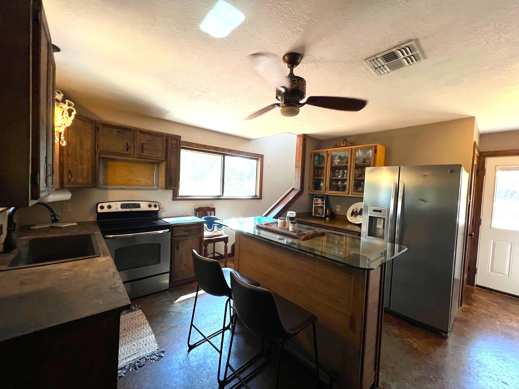 1091 Reese Lane , Columbus, TX, 78934 | 55168605 | Realty Texas LLC