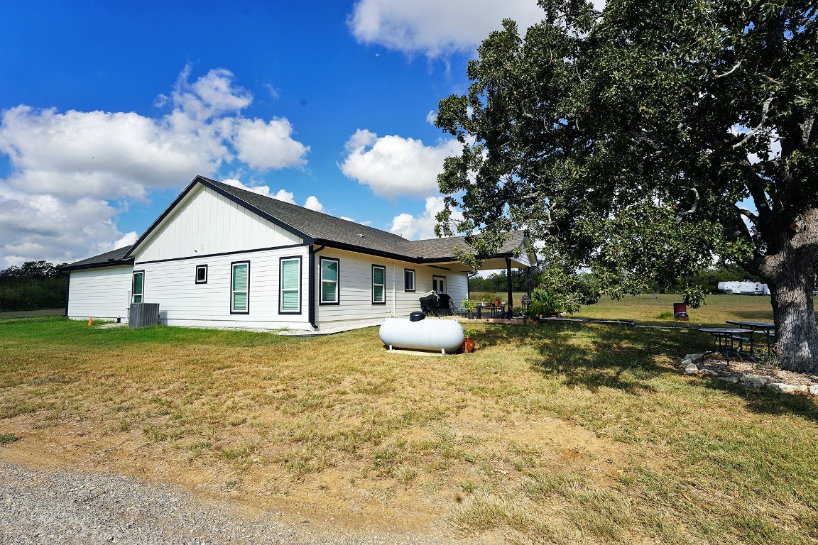 2805 Tumbleweed Trail , Dale, TX, 78616 | 8706186 | Realty Texas LLC