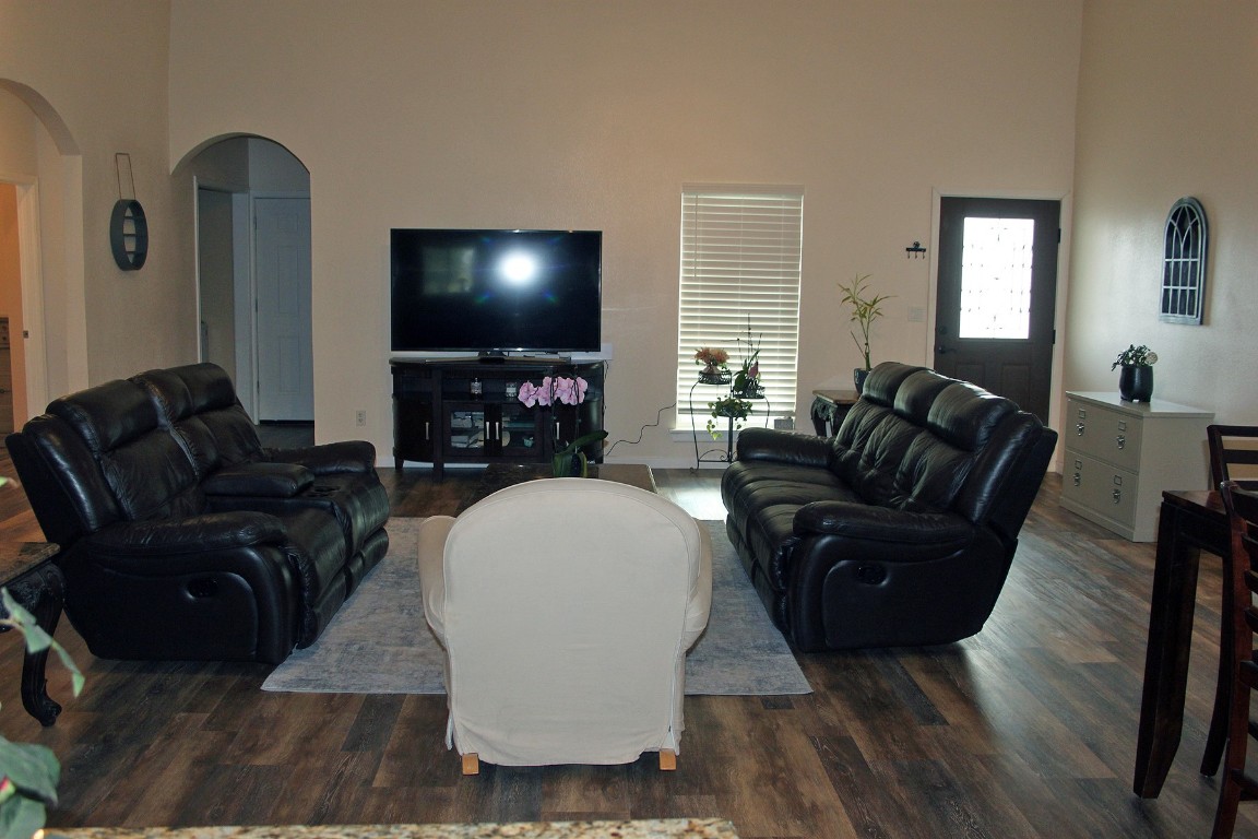 2805 Tumbleweed Trail , Dale, TX, 78616 | 8706186 | Realty Texas LLC