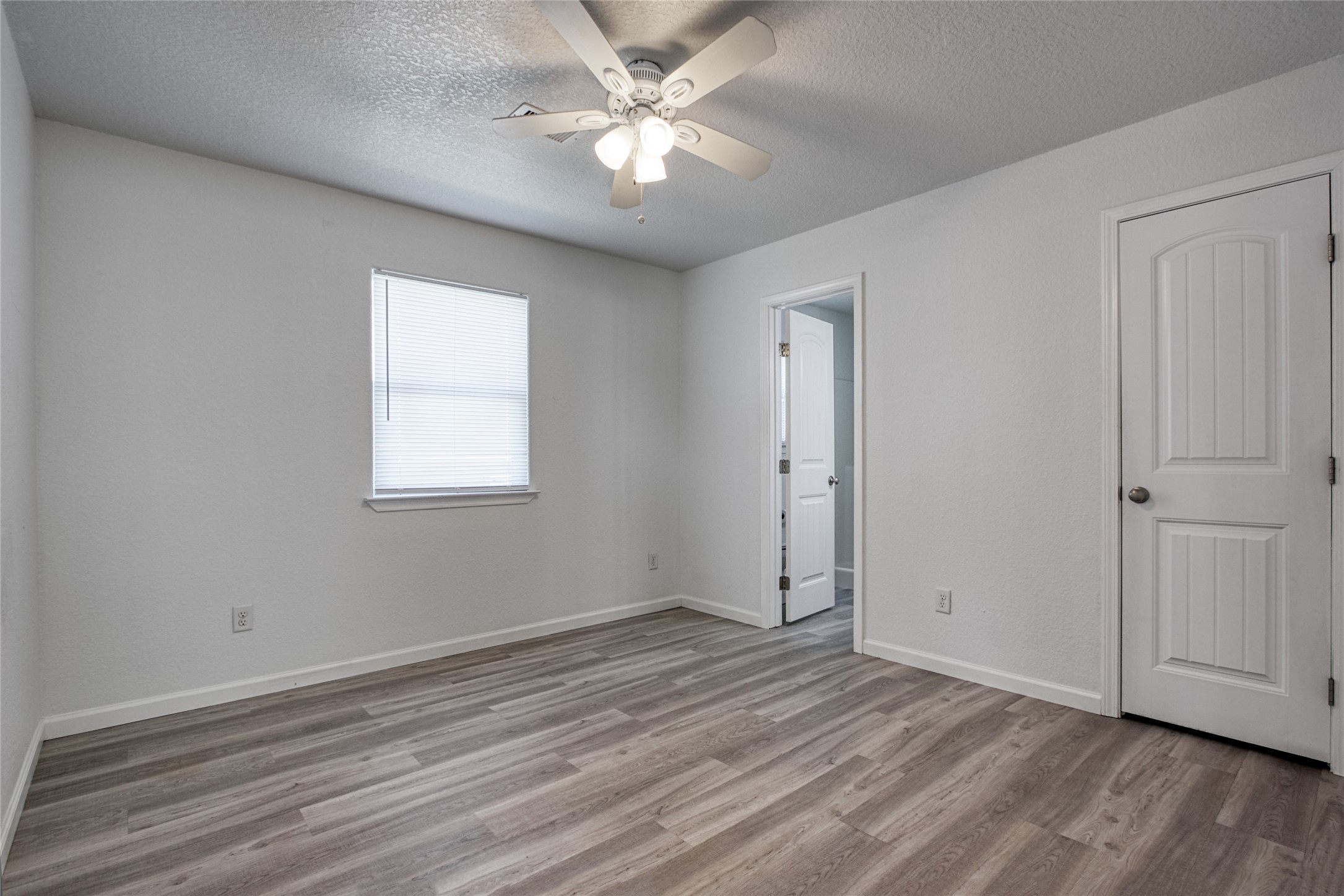 518 Texas Street , Surfside Beach, TX, 77541 | 14581071 | Realty Texas LLC