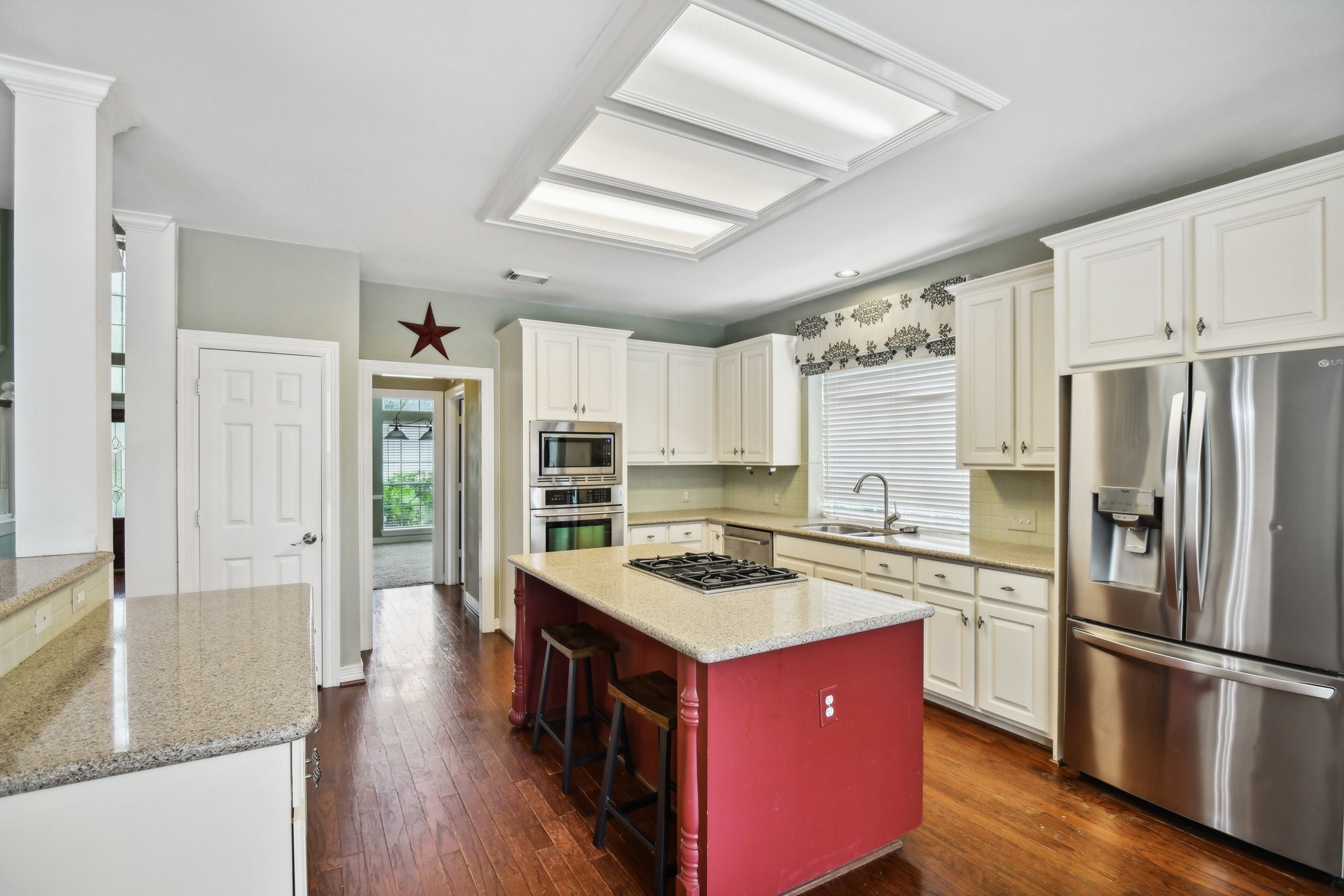 4011 N Water Iris Court , Houston, TX, 77059 | 82408704 | Realty Texas LLC