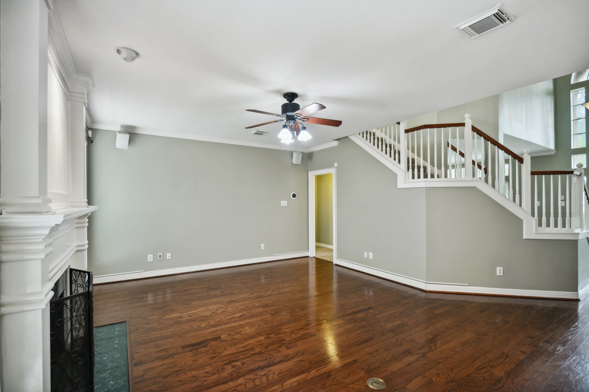 4011 N Water Iris Court , Houston, TX, 77059 | 82408704 | Realty Texas LLC