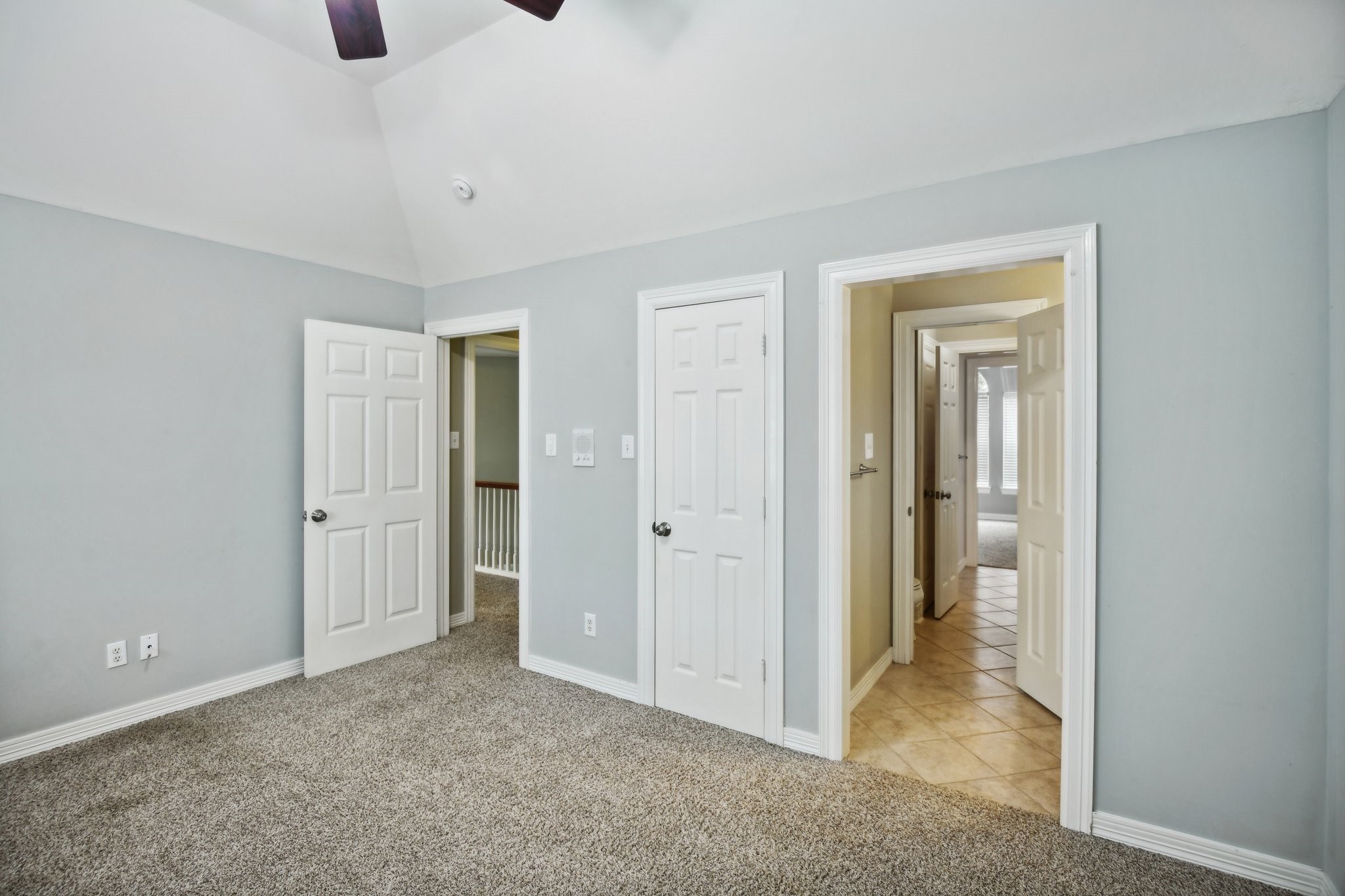 4011 N Water Iris Court , Houston, TX, 77059 | 82408704 | Realty Texas LLC