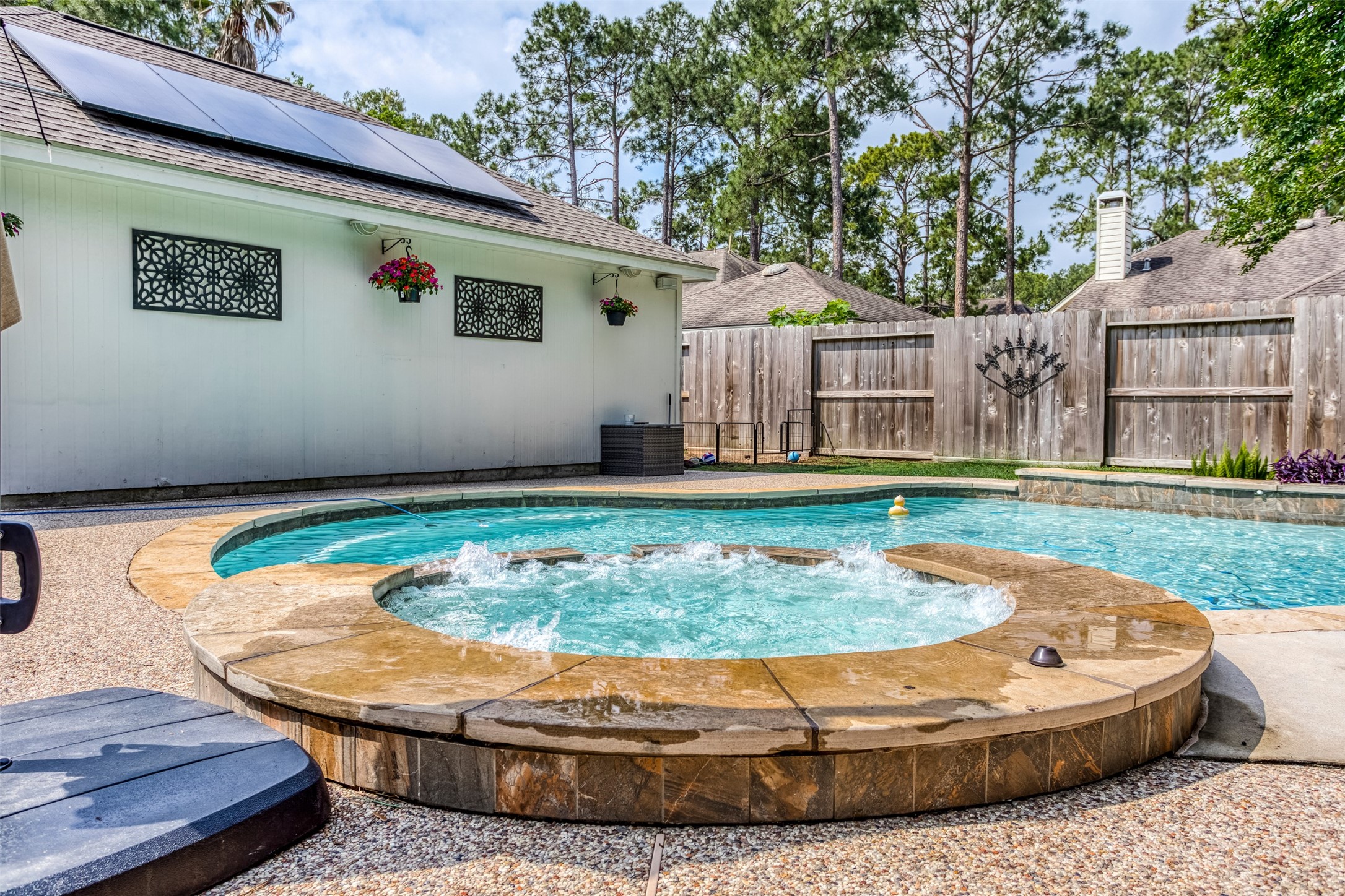 4011 N Water Iris Court , Houston, TX, 77059 | 82408704 | Realty Texas LLC
