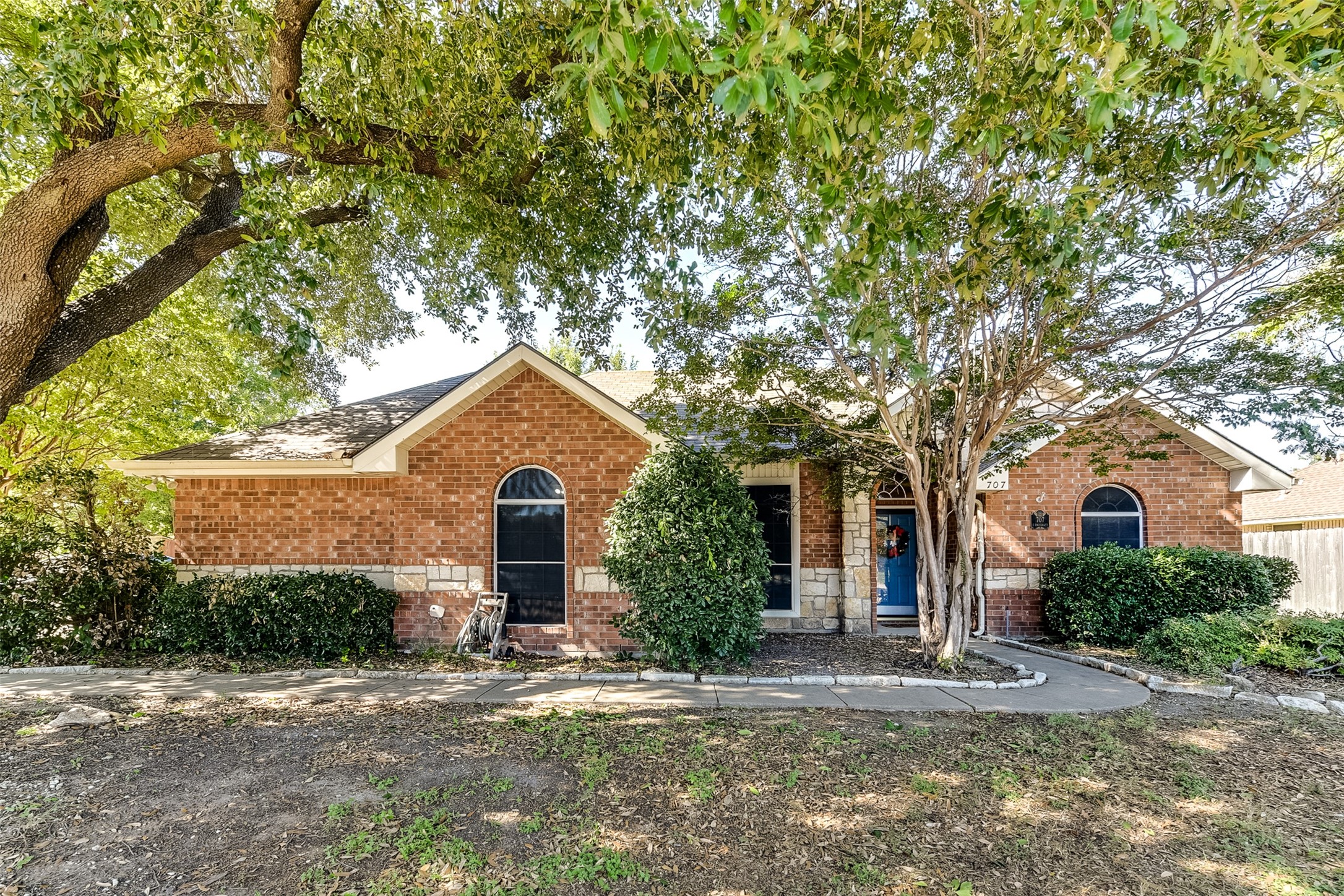 707 E University Avenue , Waxahachie, TX, 75165 | 20743085 | Realty Texas LLC