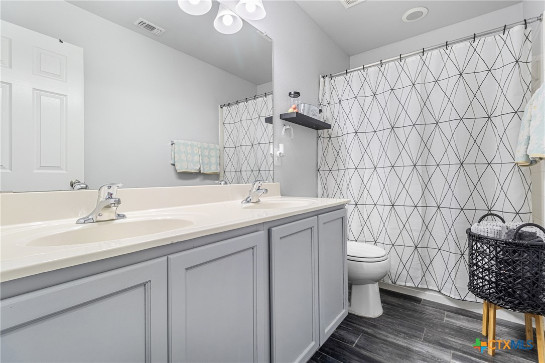 5411 Red Pine Drive , Killeen, TX, 76542 | 558402 | Realty Texas LLC
