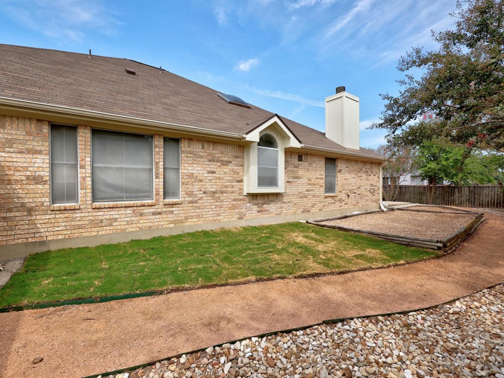 7132 Mumruffin Lane , Austin, TX, 78754 | 5800781 | Realty Texas LLC