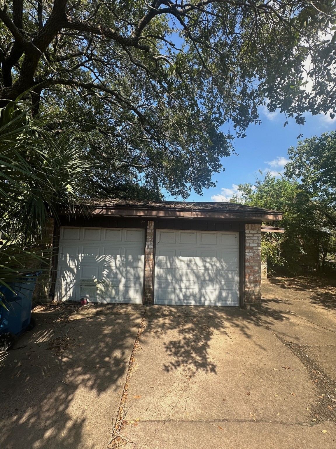 18211 Kings Row , Webster, TX, 77058 | 95015993 | Realty Texas LLC