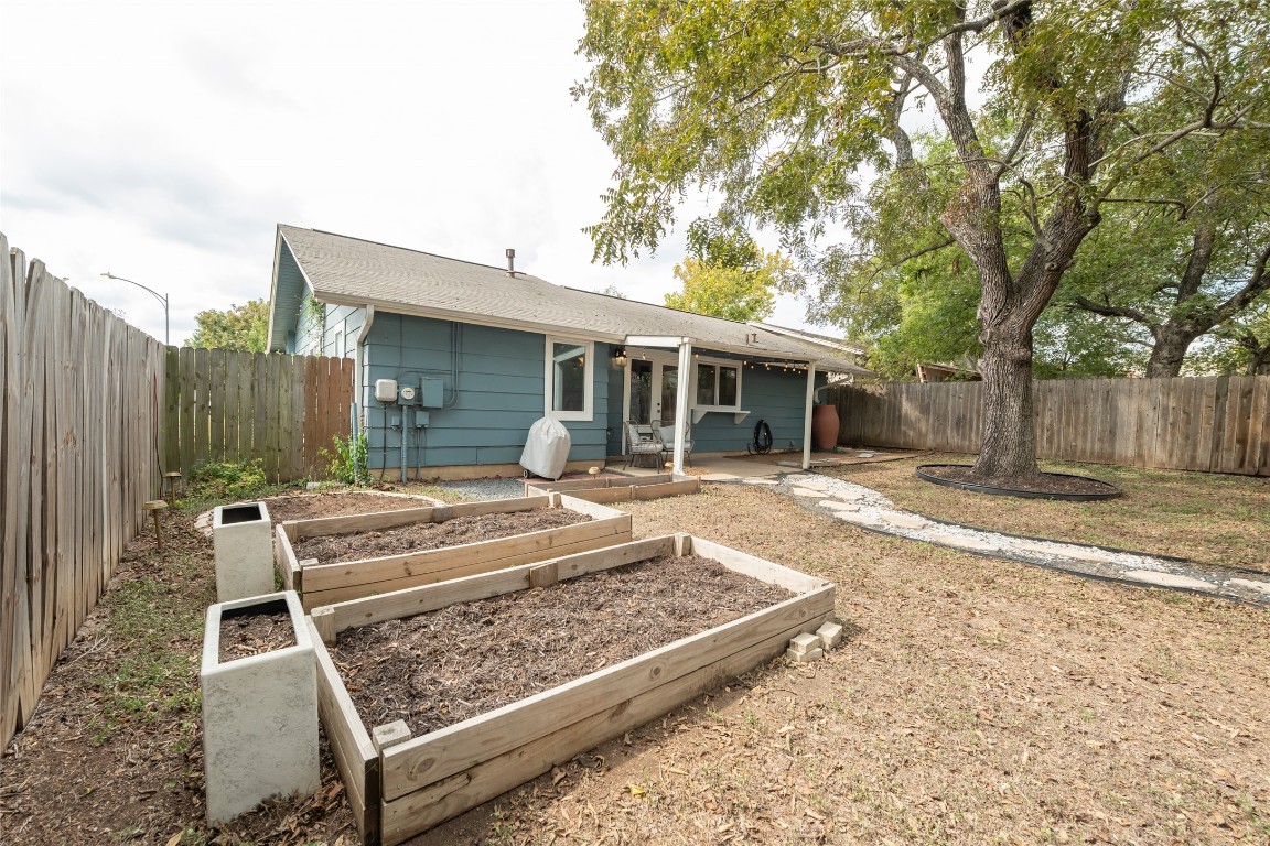 1800 Cherry Orchard Drive , Austin, TX, 78745 | 1857330 | Realty Texas LLC
